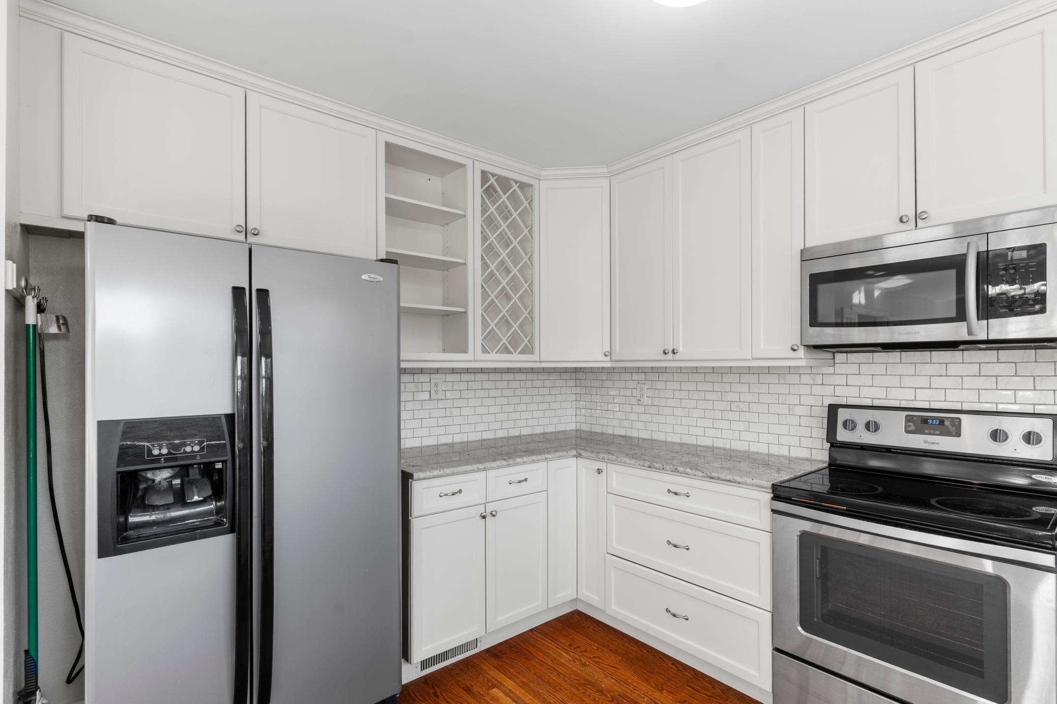 View of Residential at 1112 Seminole Avenue, West Saint Paul MN 55118, West Saint Paul (22 of 67) - Mike Wilen | Minnesota Team Real Estate