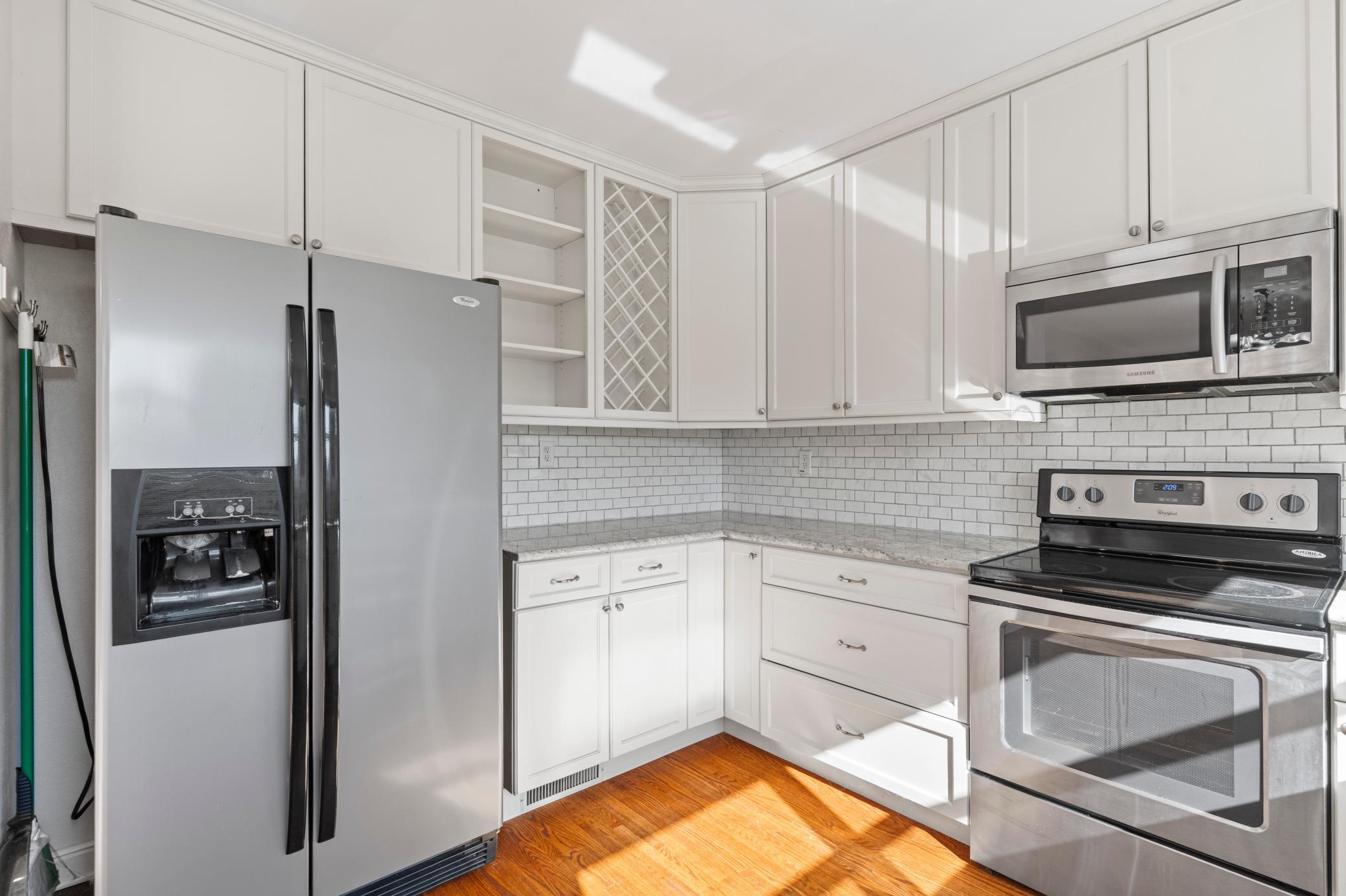 View of Residential at 1112 Seminole Avenue, West Saint Paul MN 55118, West Saint Paul (23 of 67) - Mike Wilen | Minnesota Team Real Estate