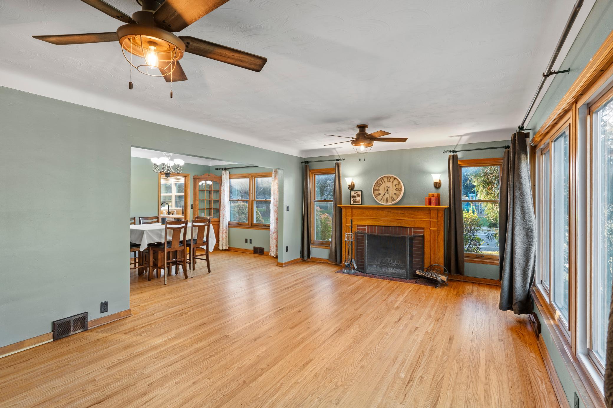 View of Residential at 1112 Seminole Avenue, West Saint Paul MN 55118, West Saint Paul (28 of 67) - Mike Wilen | Minnesota Team Real Estate