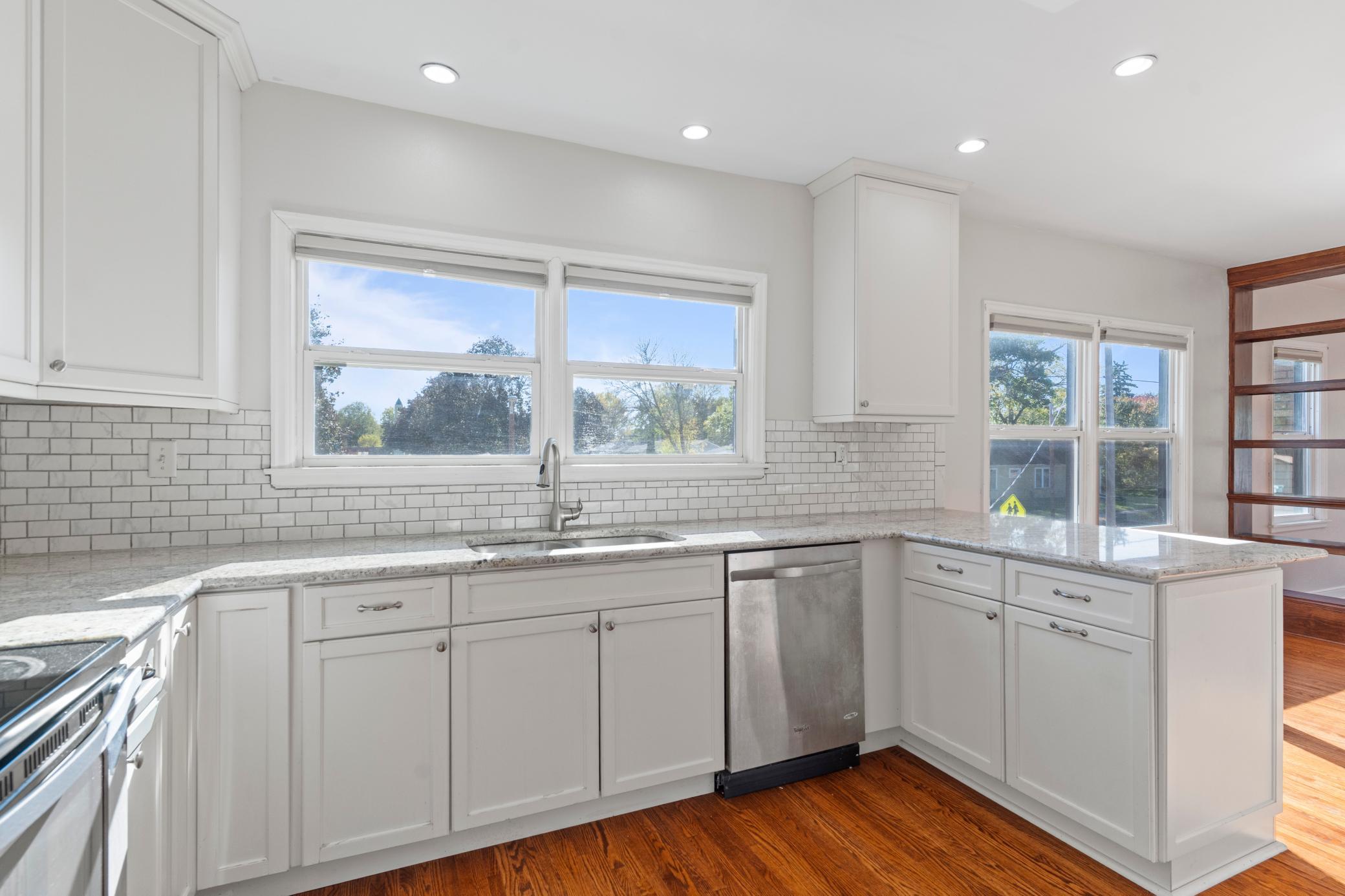 View of Residential at 1112 Seminole Avenue, West Saint Paul MN 55118, West Saint Paul (37 of 67) - Mike Wilen | Minnesota Team Real Estate