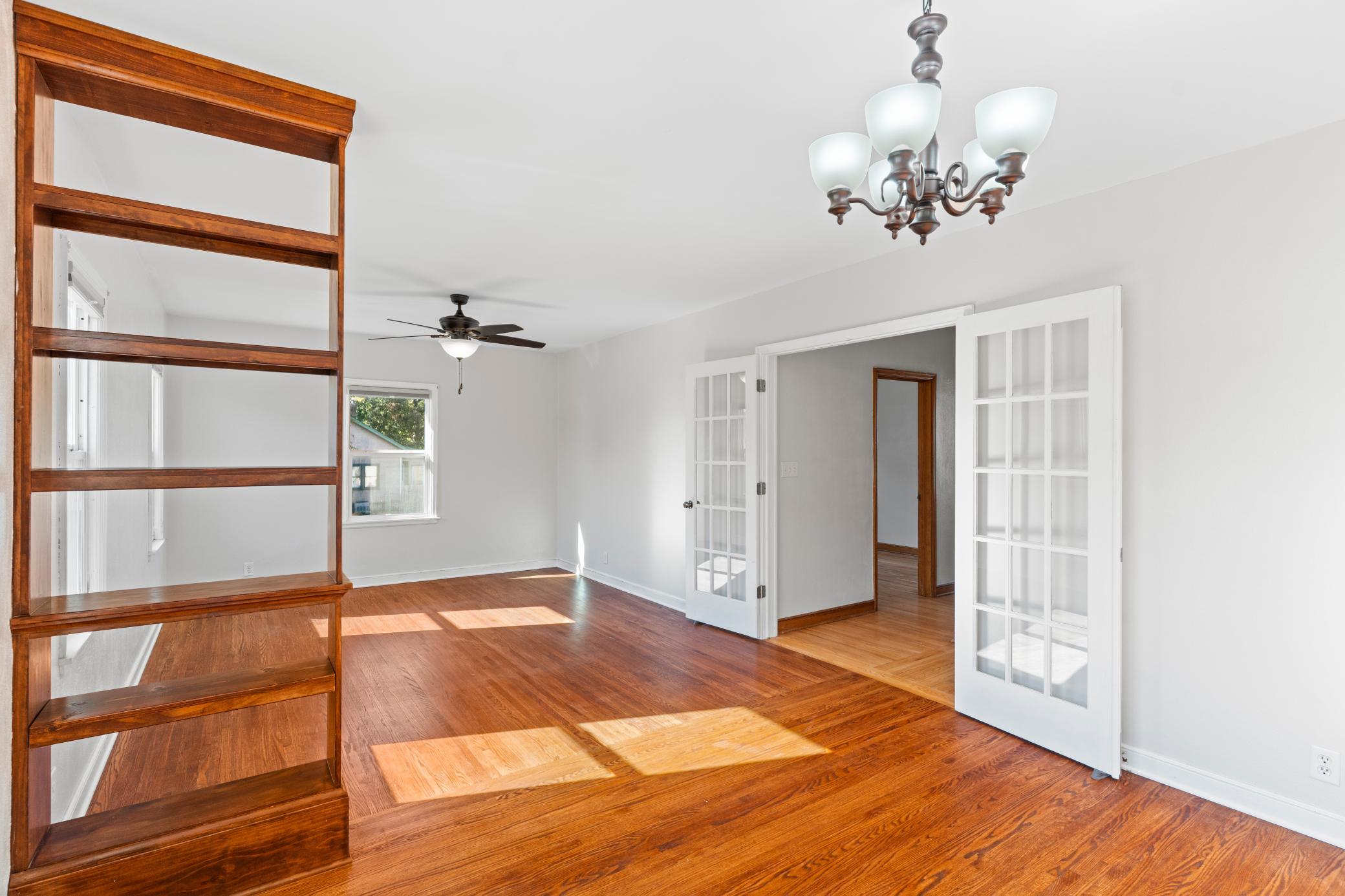 View of Residential at 1112 Seminole Avenue, West Saint Paul MN 55118, West Saint Paul (48 of 67) - Mike Wilen | Minnesota Team Real Estate