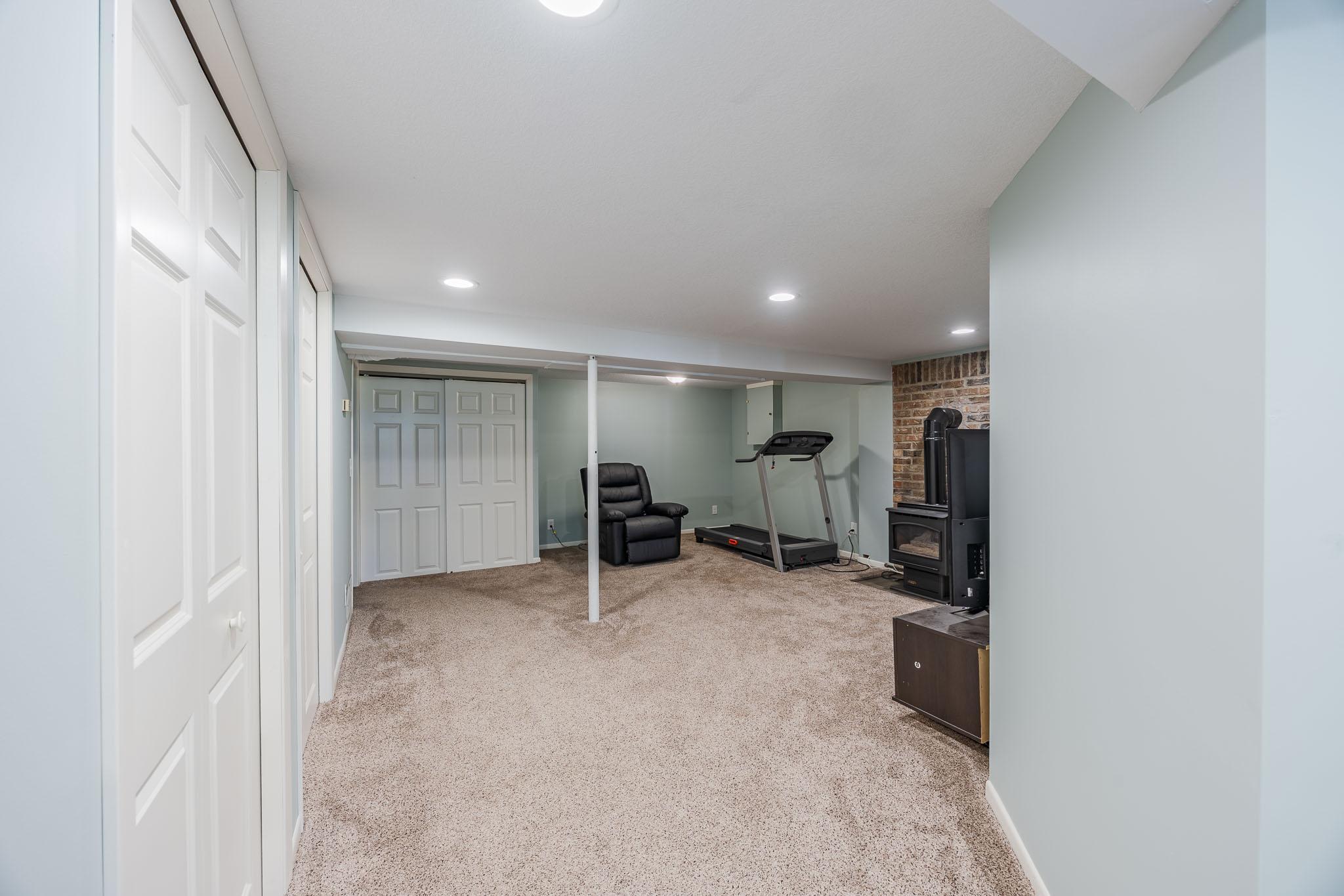 View of Residential at 2237 Bronson Drive, Mounds View MN 55112, Mounds View (18 of 40) - Mike Wilen | Minnesota Team Real Estate