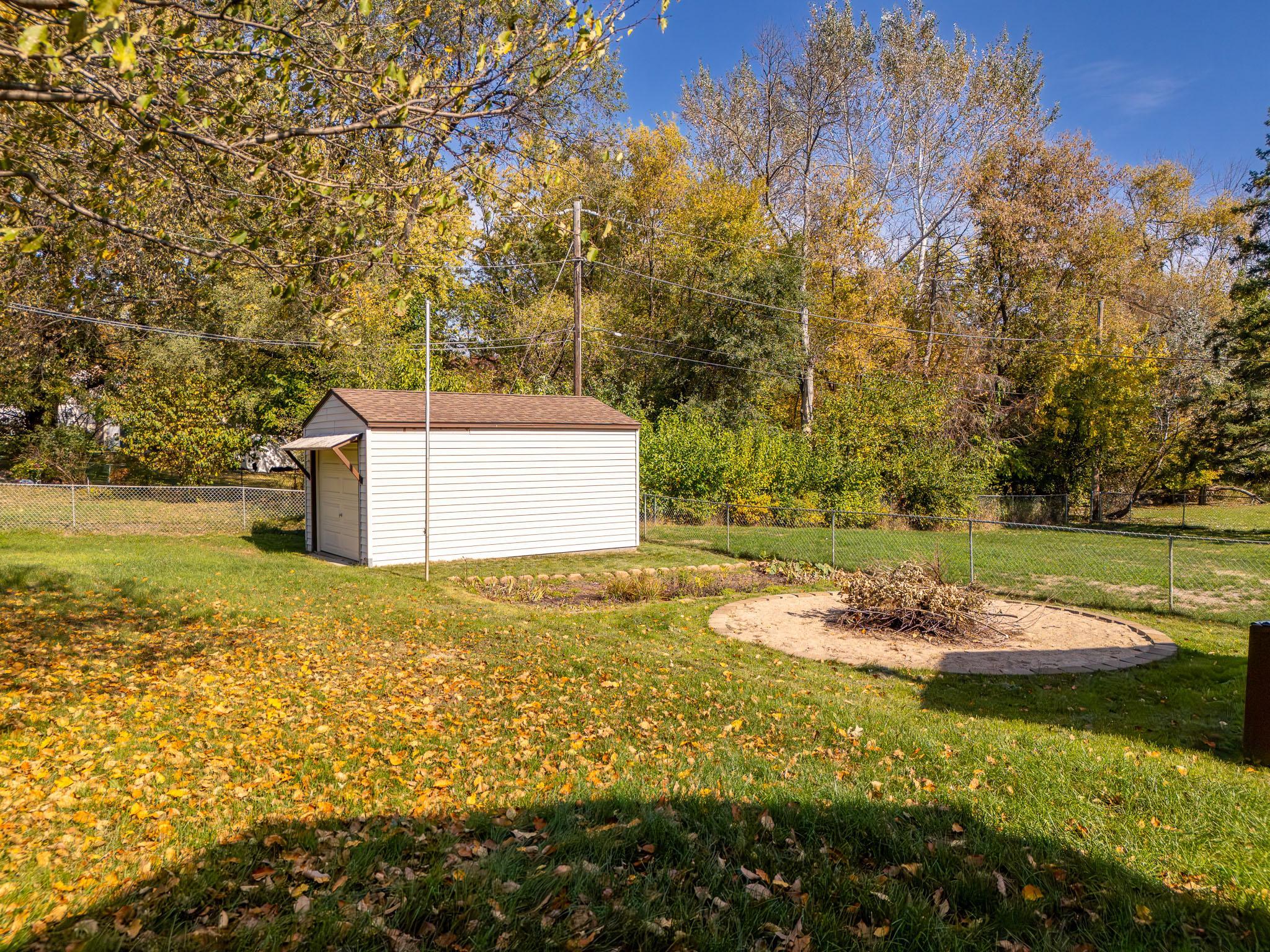 View of Residential at 2237 Bronson Drive, Mounds View MN 55112, Mounds View (38 of 40) - Mike Wilen | Minnesota Team Real Estate