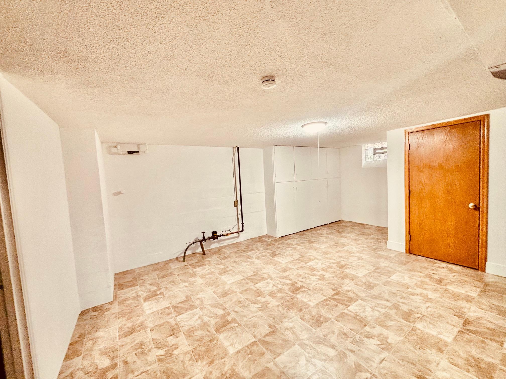 View of Residential at 840 Montana Avenue, Saint Paul MN 55117, Saint Paul (14 of 18) - Mike Wilen | Minnesota Team Real Estate