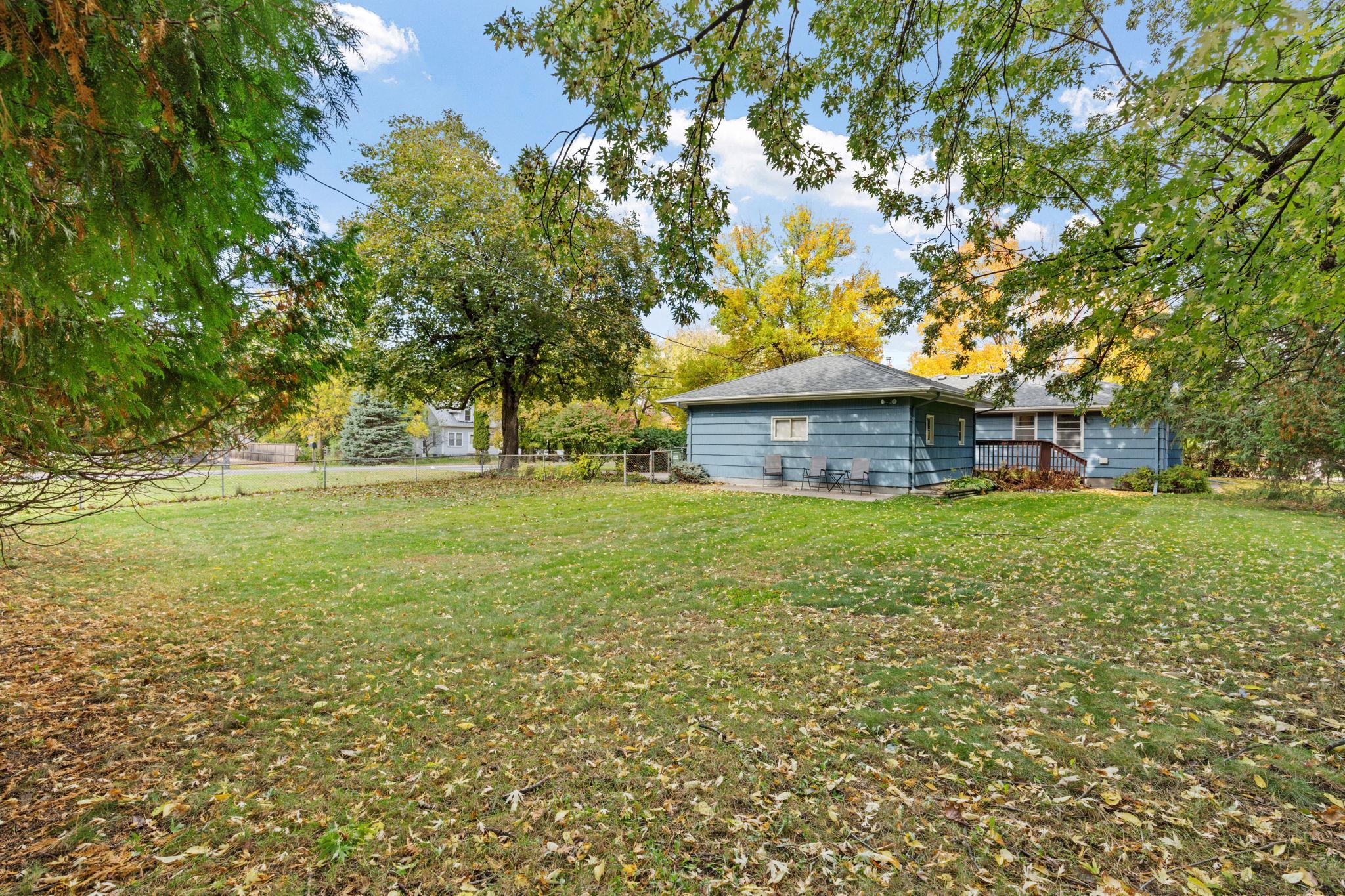 View of Residential at 1936 Grant Road, Arden Hills MN 55112, Arden Hills (29 of 35) - Mike Wilen | Minnesota Team Real Estate
