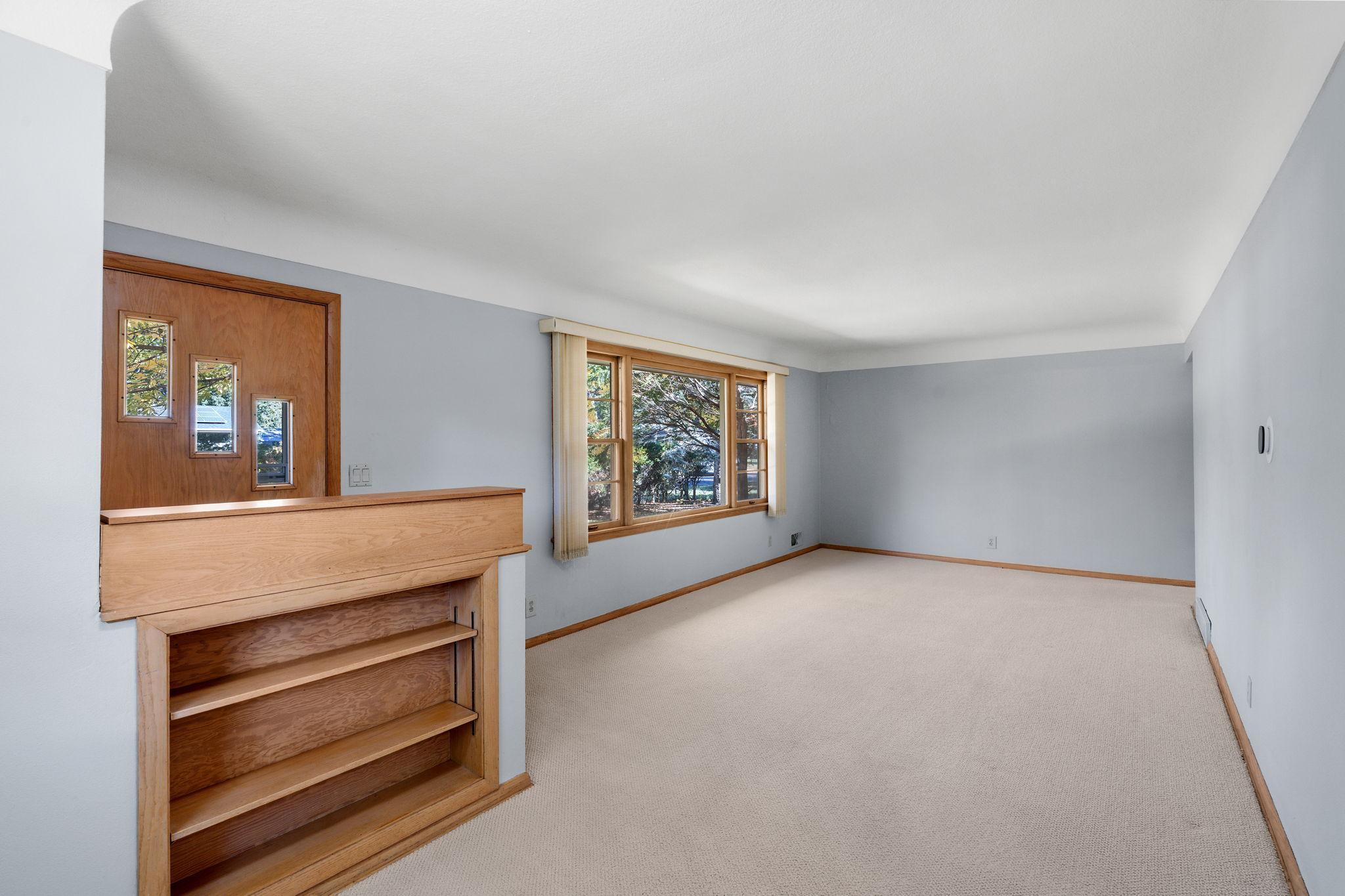 View of Residential at 1936 Grant Road, Arden Hills MN 55112, Arden Hills (7 of 35) - Mike Wilen | Minnesota Team Real Estate