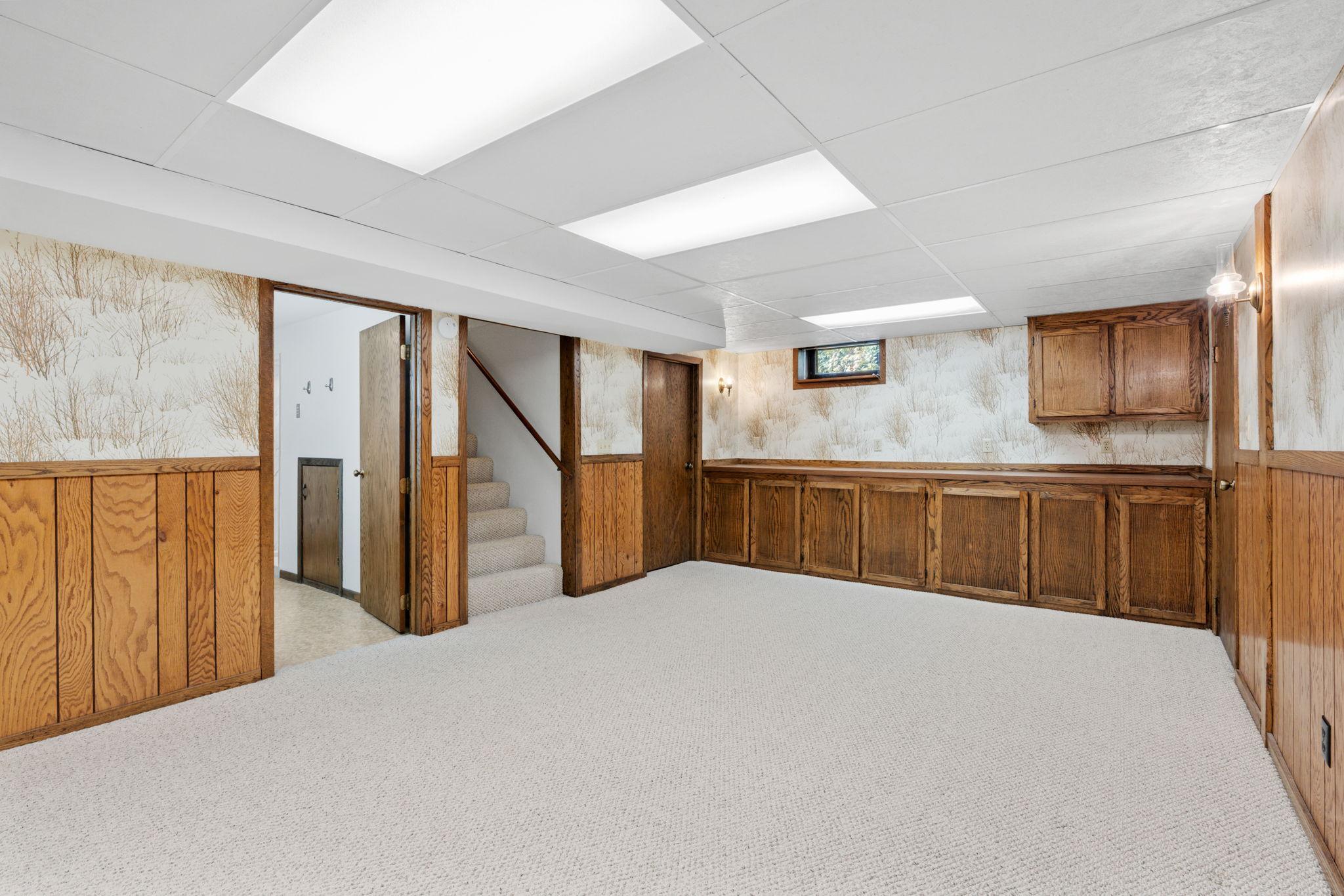 View of Residential at 1936 Grant Road, Arden Hills MN 55112, Arden Hills (21 of 35) - Mike Wilen | Minnesota Team Real Estate