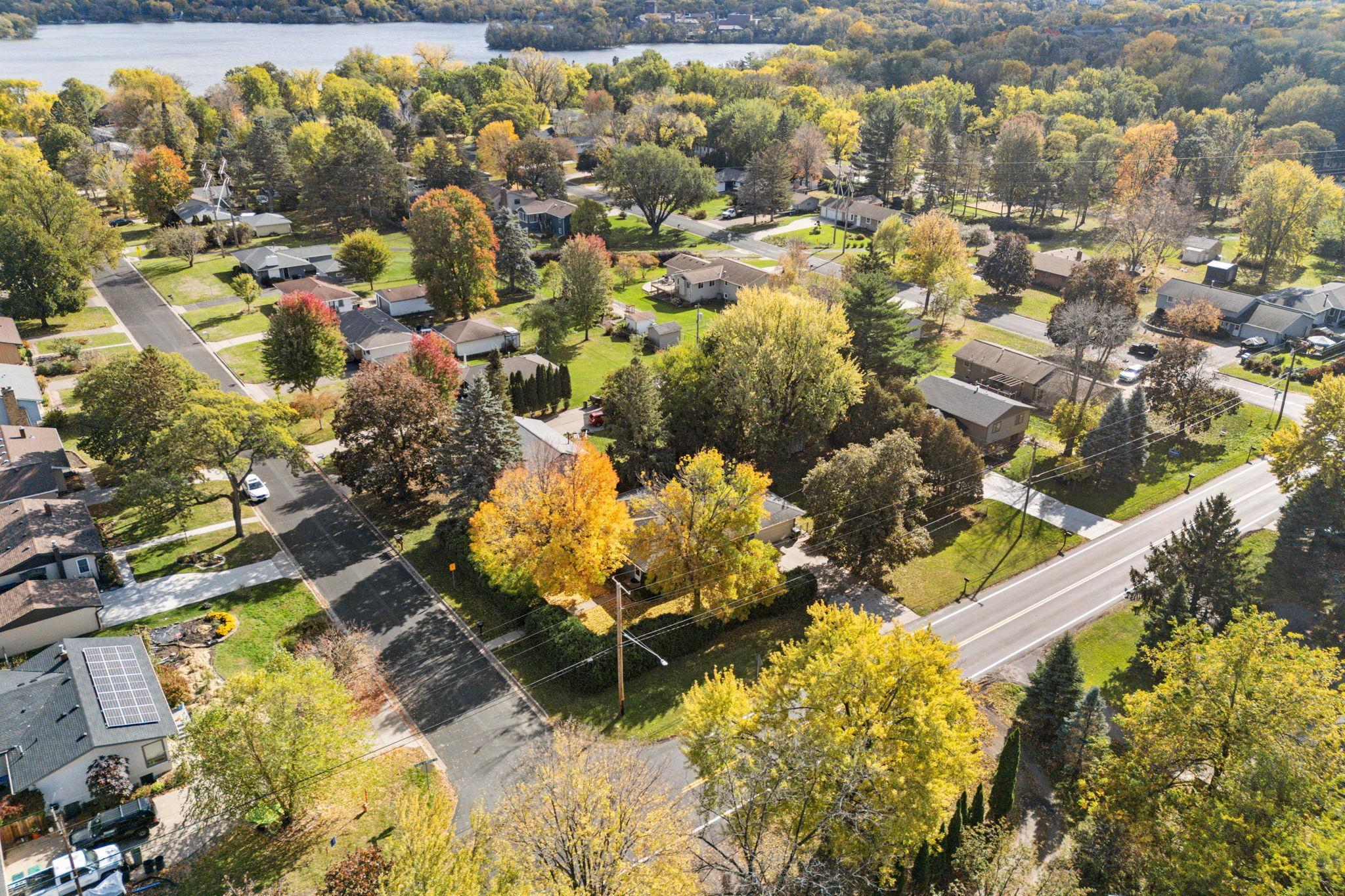 View of Residential at 1936 Grant Road, Arden Hills MN 55112, Arden Hills (31 of 35) - Mike Wilen | Minnesota Team Real Estate