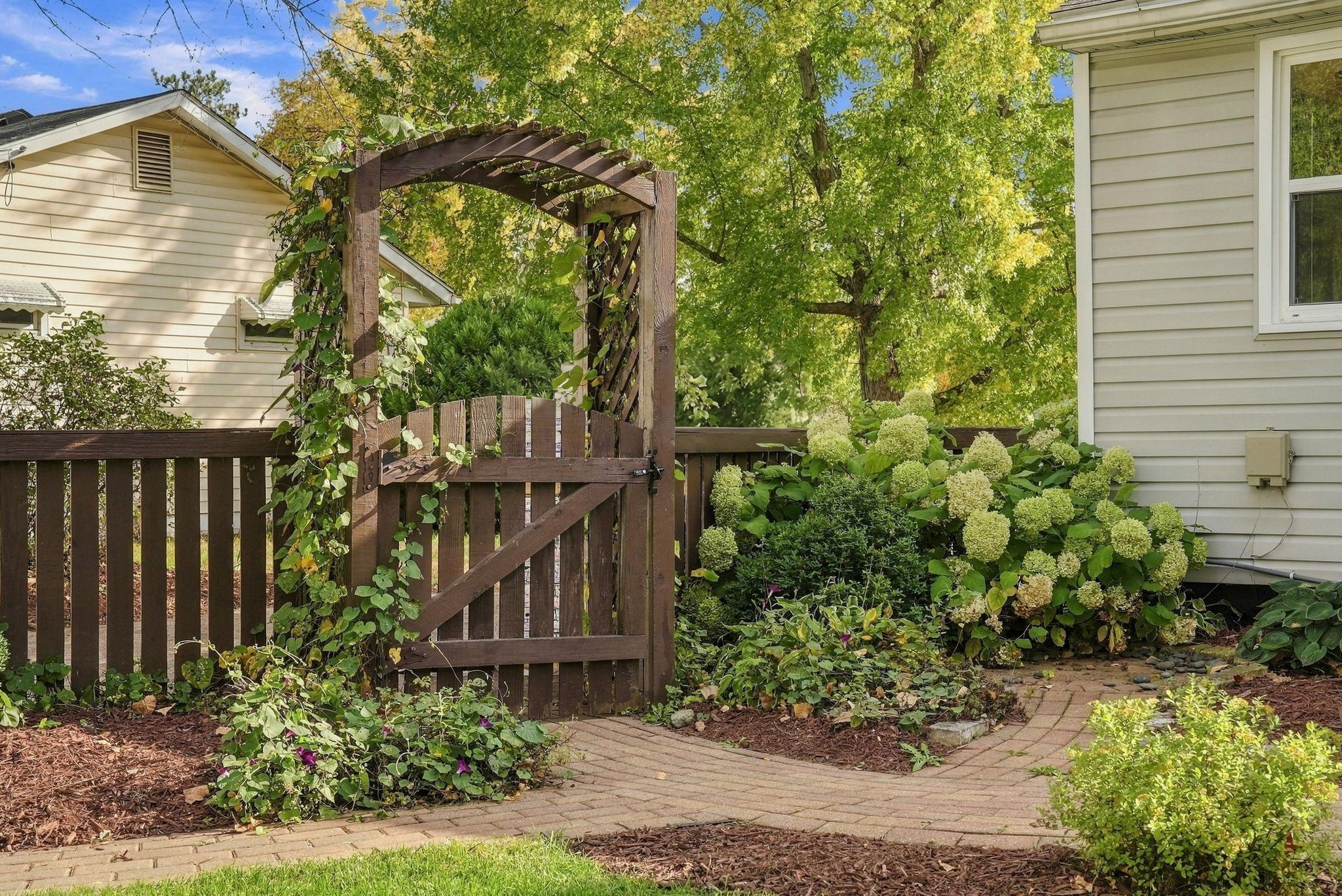 View of Residential at 519 Doris Avenue, Shoreview MN 55126, Shoreview (42 of 61) - Mike Wilen | Minnesota Team Real Estate