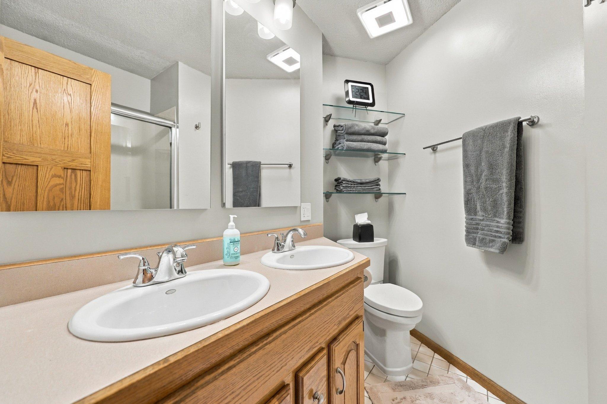View of Residential at 10116 Pleasant Avenue, Bloomington MN 55420, Bloomington (23 of 90) - Mike Wilen | Minnesota Team Real Estate