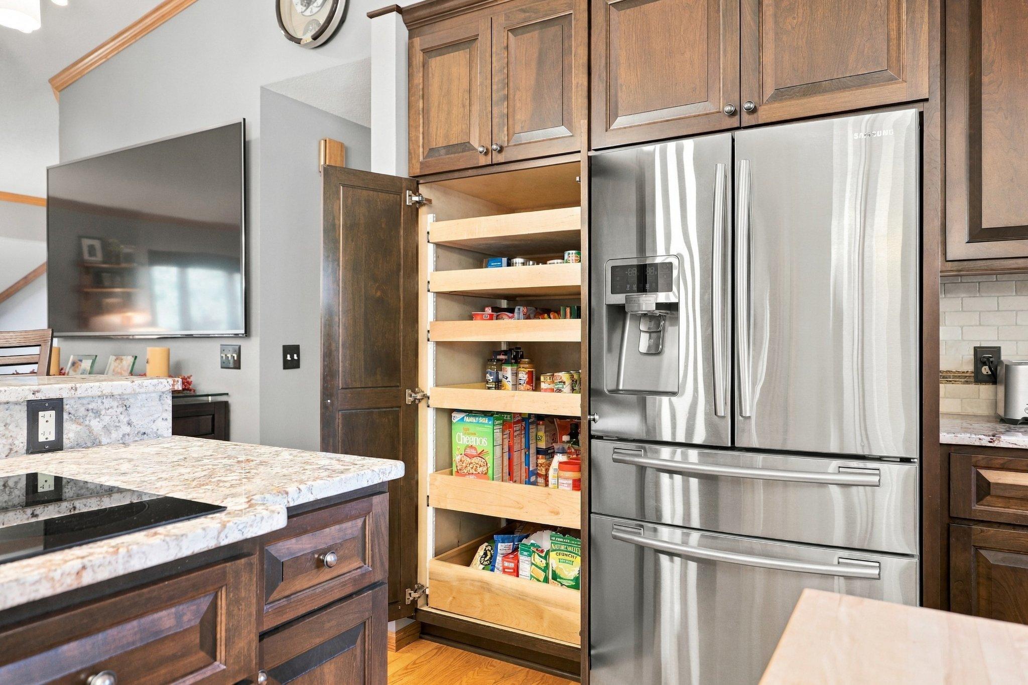 View of Residential at 10116 Pleasant Avenue, Bloomington MN 55420, Bloomington (11 of 90) - Mike Wilen | Minnesota Team Real Estate