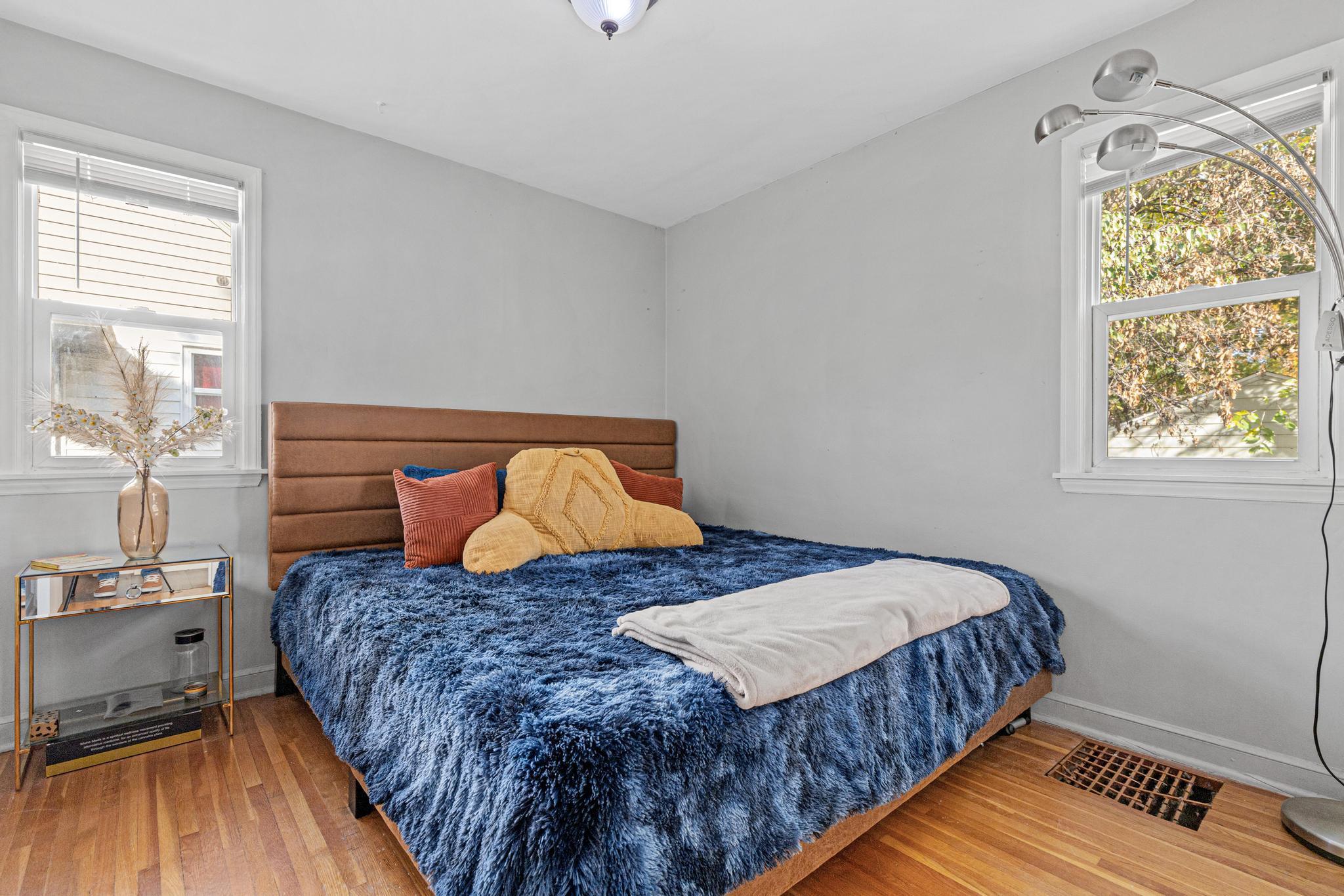 View of Residential at 5136 Dupont Avenue, Minneapolis MN 55430, Minneapolis (14 of 33) - Mike Wilen | Minnesota Team Real Estate