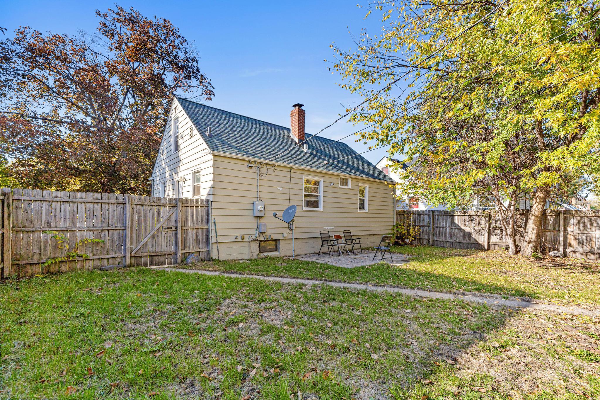 View of Residential at 5136 Dupont Avenue, Minneapolis MN 55430, Minneapolis (33 of 33) - Mike Wilen | Minnesota Team Real Estate