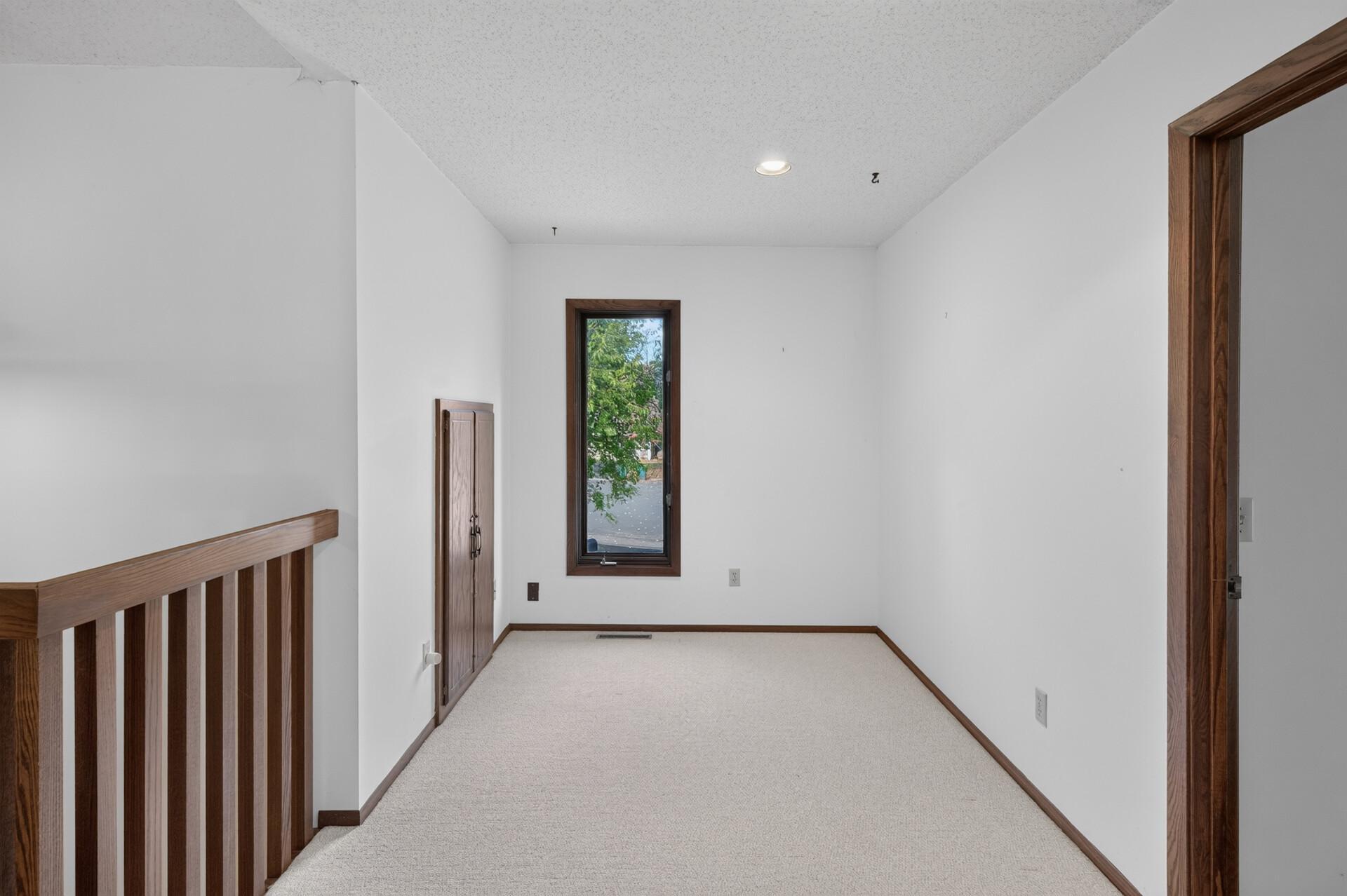 View of Residential at 8725 Walton Oaks Drive, Bloomington MN 55438, Bloomington (24 of 54) - Mike Wilen | Minnesota Team Real Estate