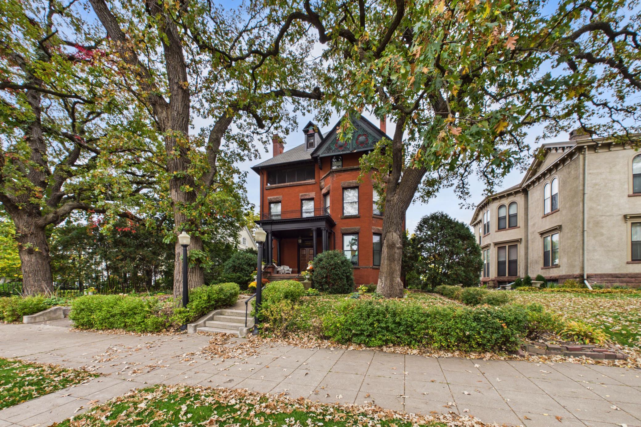 View of Residential at 302 Summit Avenue #D, Saint Paul MN 55102, Saint Paul (3 of 24) - Mike Wilen | Minnesota Team Real Estate