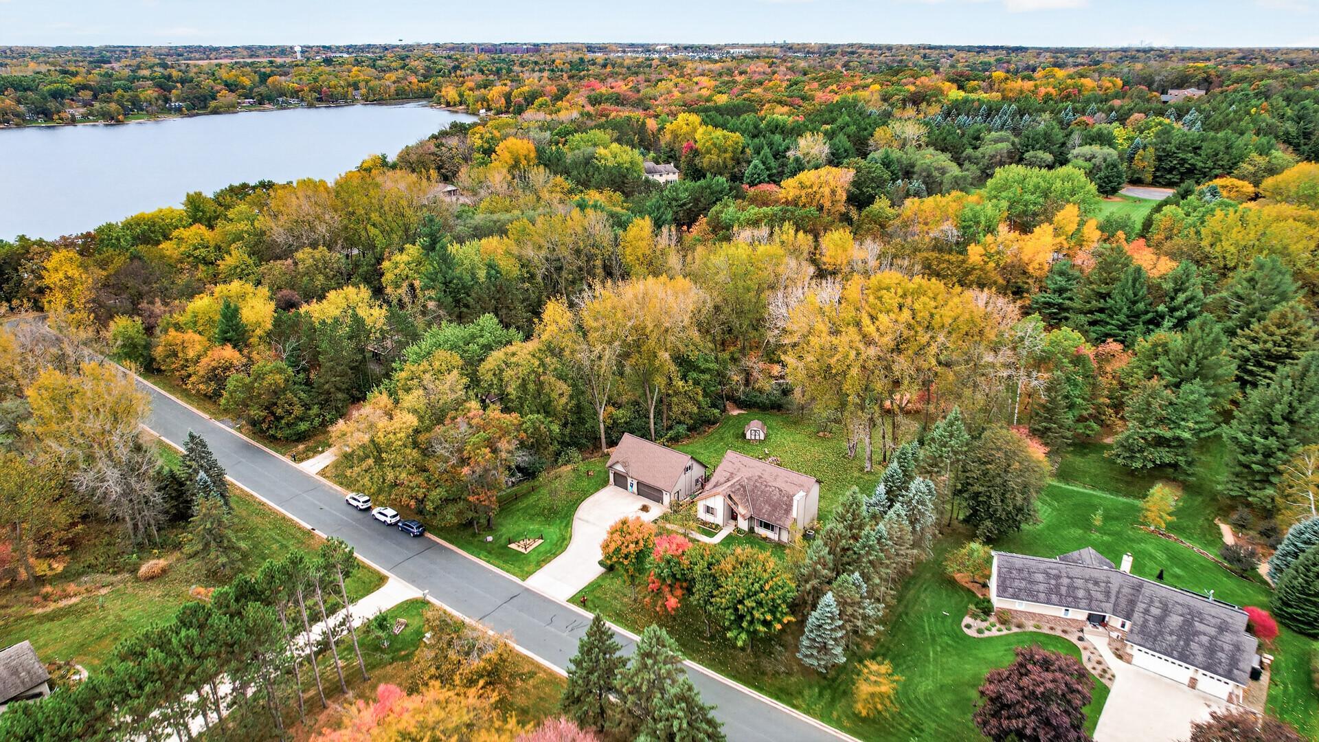 View of Residential at 4990 Jamaca Avenue, Lake Elmo MN 55042, Lake Elmo (21 of 32) - Mike Wilen | Minnesota Team Real Estate