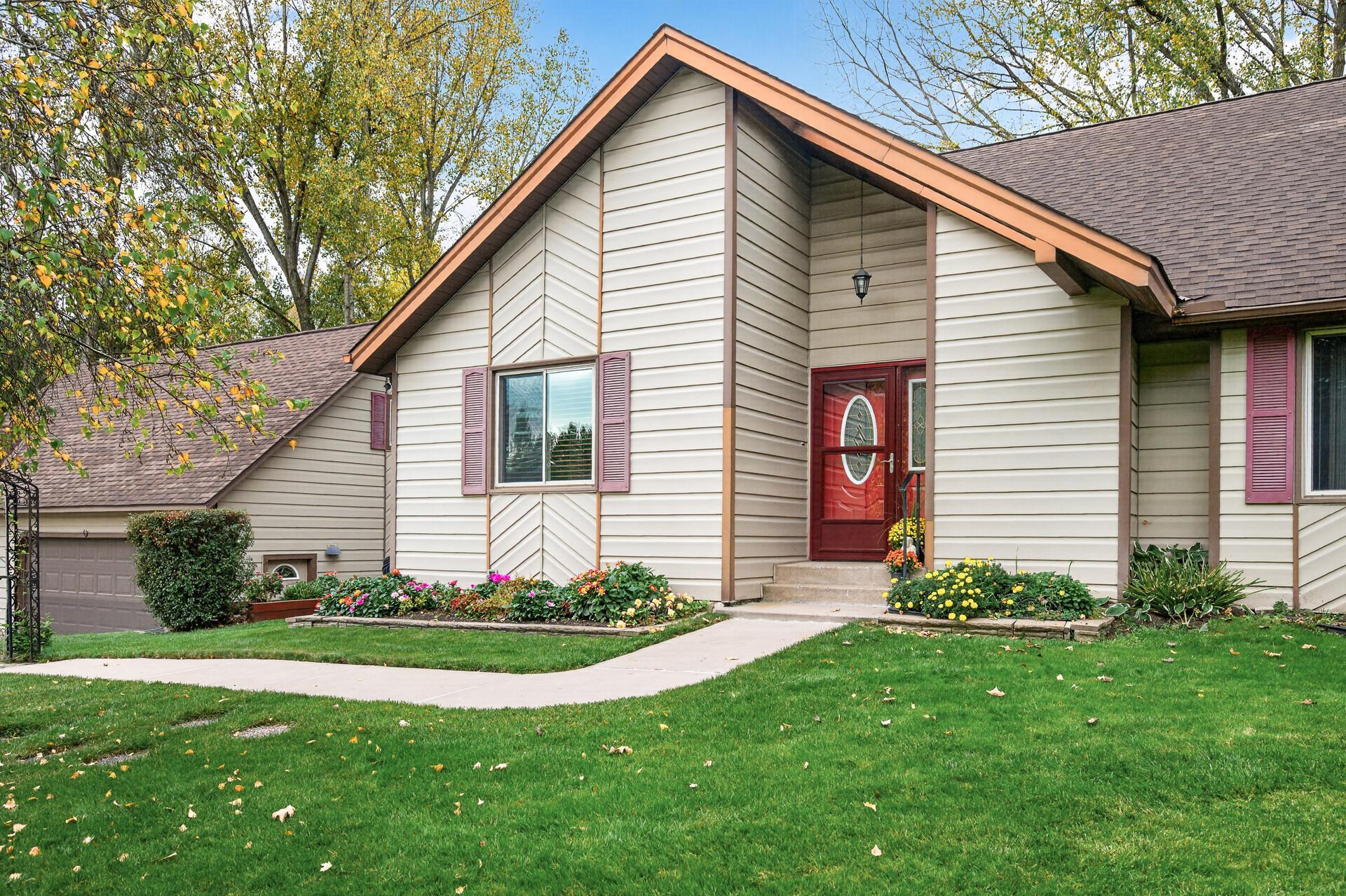 View of Residential at 4990 Jamaca Avenue, Lake Elmo MN 55042, Lake Elmo (4 of 32) - Mike Wilen | Minnesota Team Real Estate
