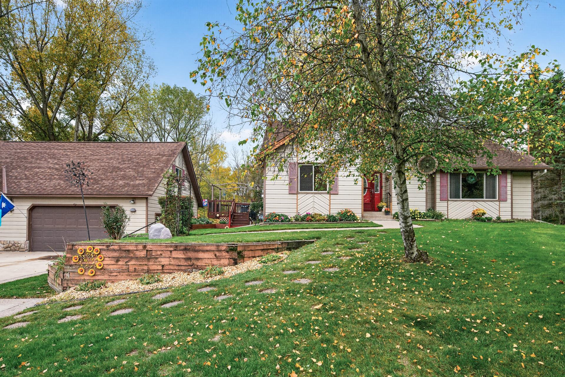 View of Residential at 4990 Jamaca Avenue, Lake Elmo MN 55042, Lake Elmo (3 of 32) - Mike Wilen | Minnesota Team Real Estate