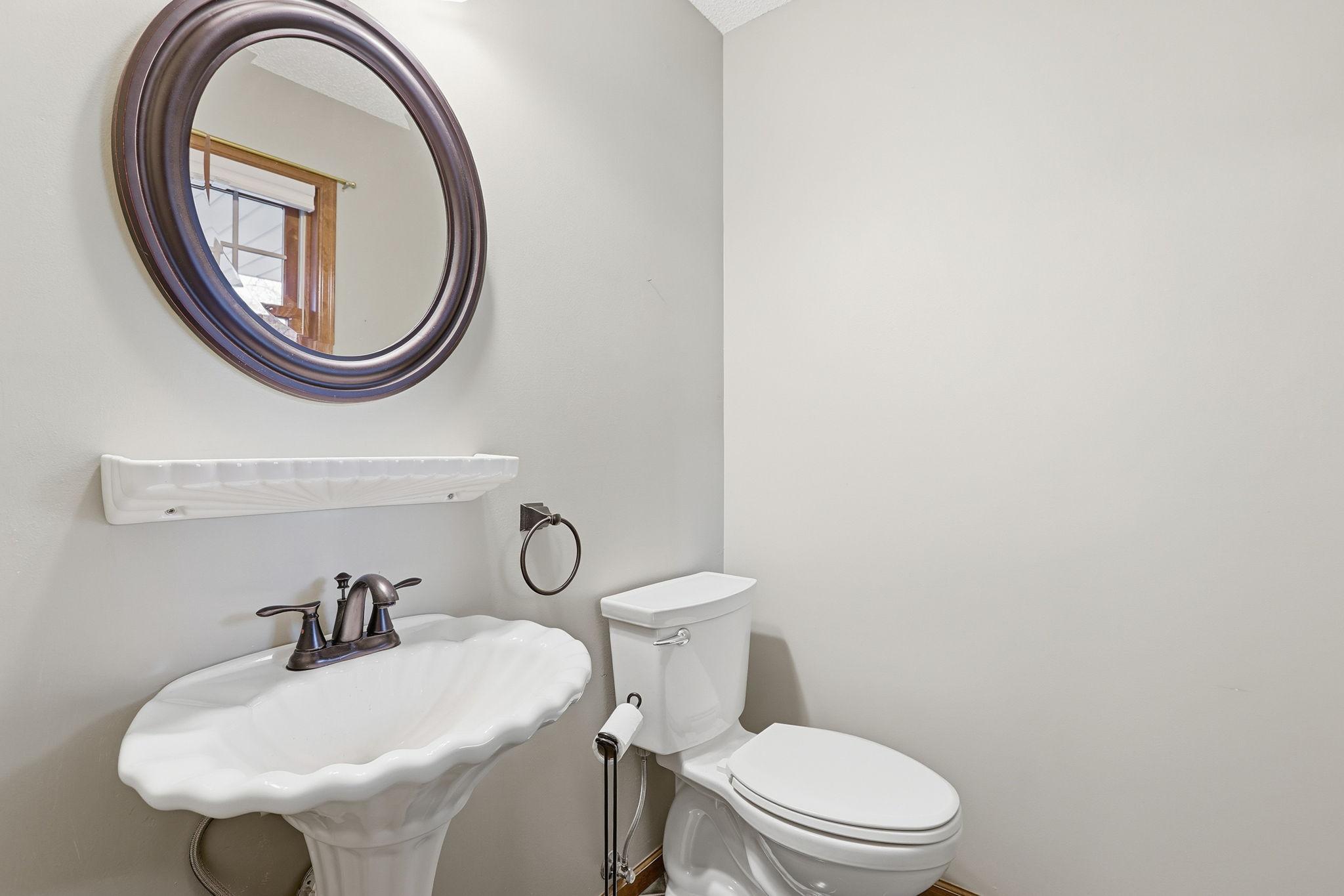 View of Residential at 2354 Heights Avenue, Maplewood MN 55119, Maplewood (29 of 56) - Mike Wilen | Minnesota Team Real Estate