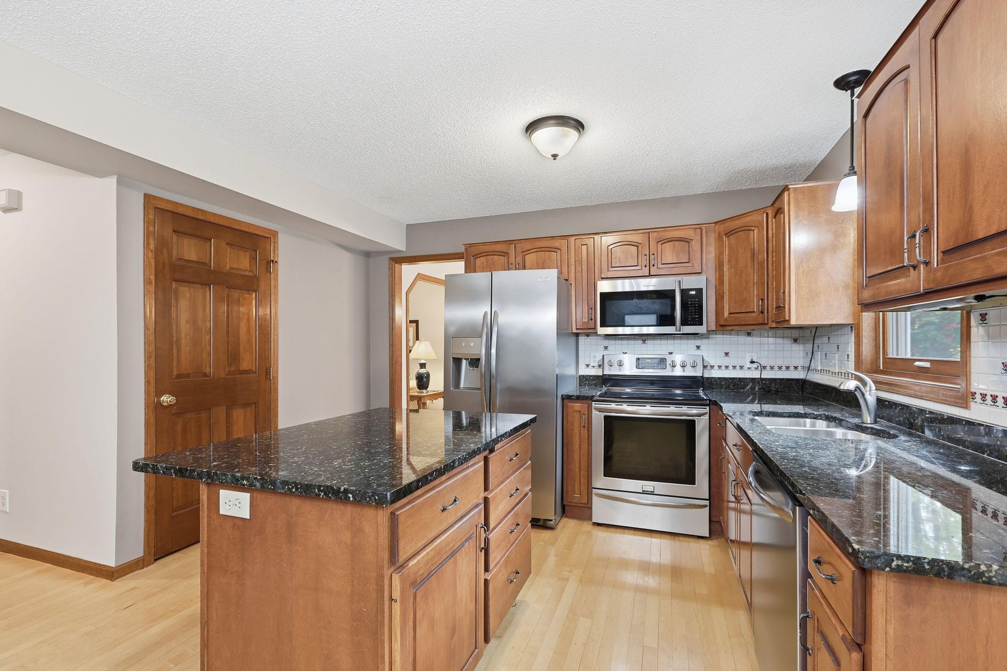 View of Residential at 2354 Heights Avenue, Maplewood MN 55119, Maplewood (14 of 56) - Mike Wilen | Minnesota Team Real Estate