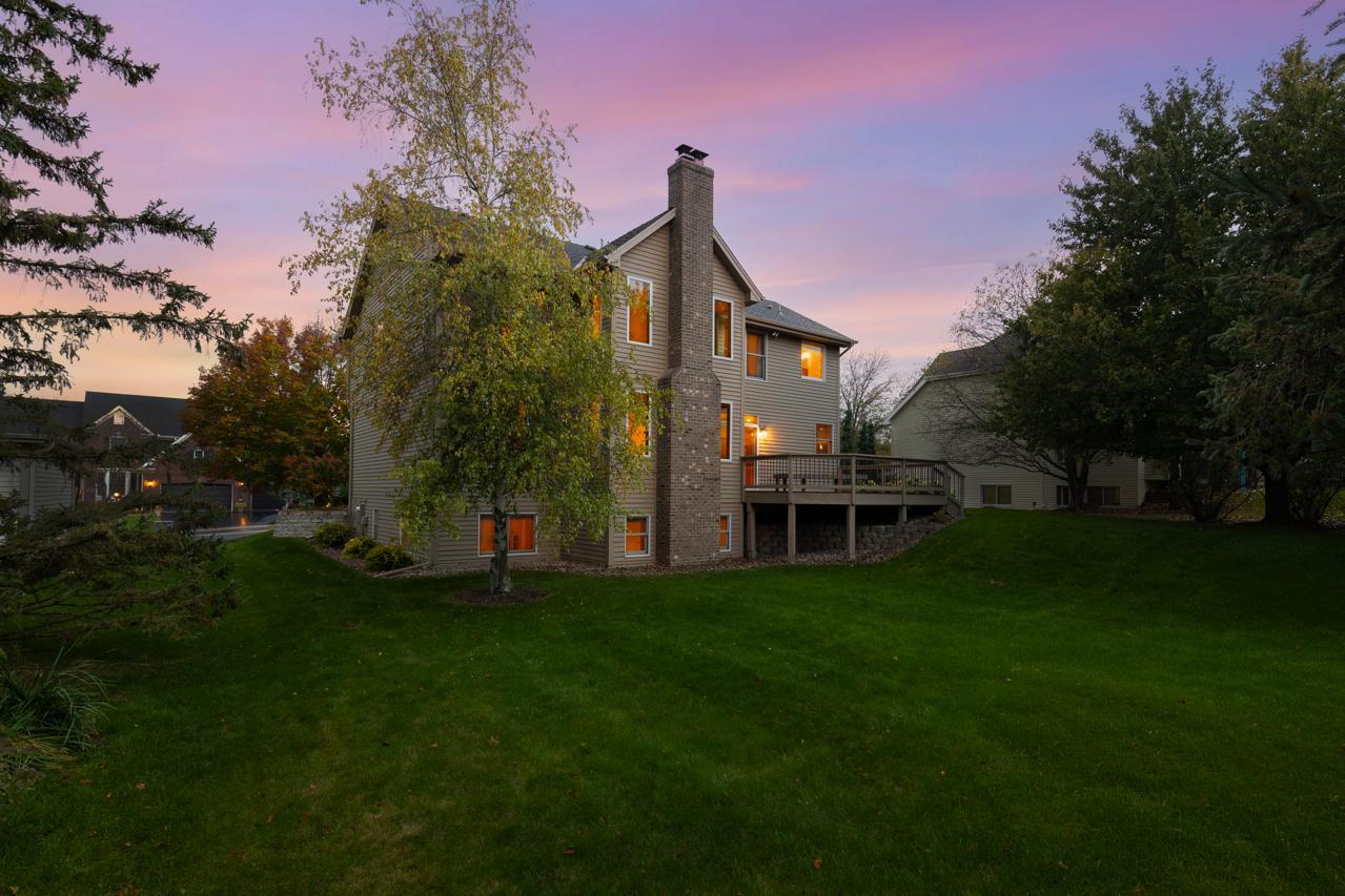 View of Residential at 19054 Magenta Bay, Eden Prairie MN 55347, Eden Prairie (58 of 70) - Mike Wilen | Minnesota Team Real Estate