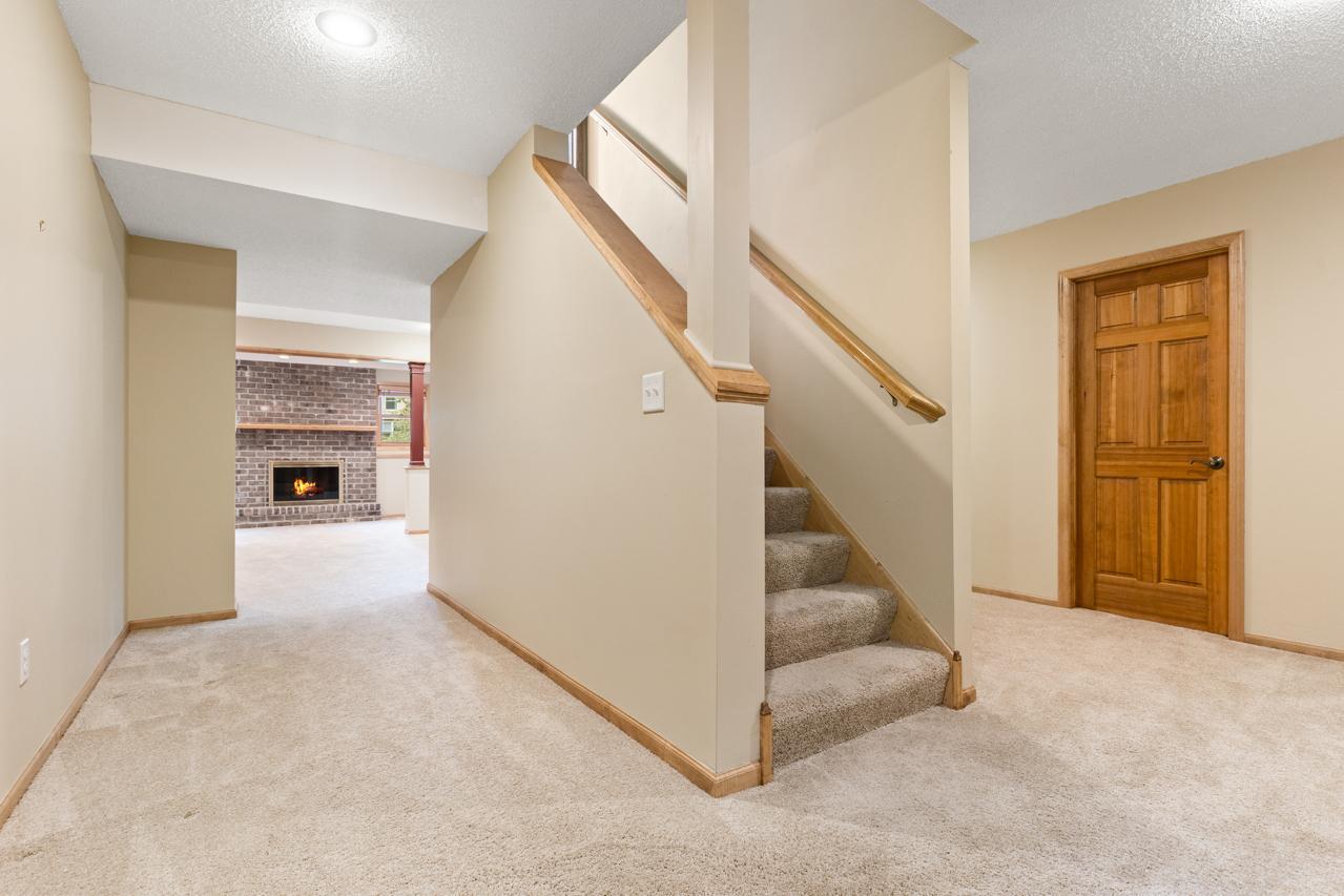 View of Residential at 19054 Magenta Bay, Eden Prairie MN 55347, Eden Prairie (43 of 70) - Mike Wilen | Minnesota Team Real Estate