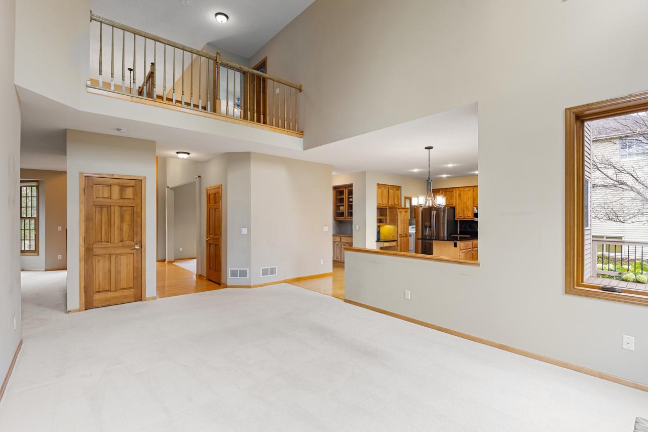 View of Residential at 19054 Magenta Bay, Eden Prairie MN 55347, Eden Prairie (17 of 70) - Mike Wilen | Minnesota Team Real Estate