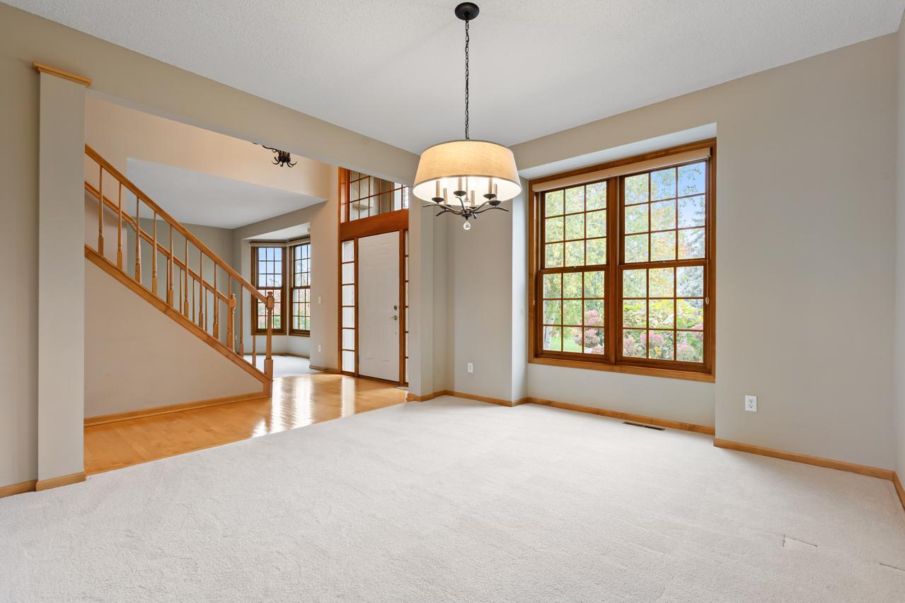 View of Residential at 19054 Magenta Bay, Eden Prairie MN 55347, Eden Prairie (20 of 70) - Mike Wilen | Minnesota Team Real Estate