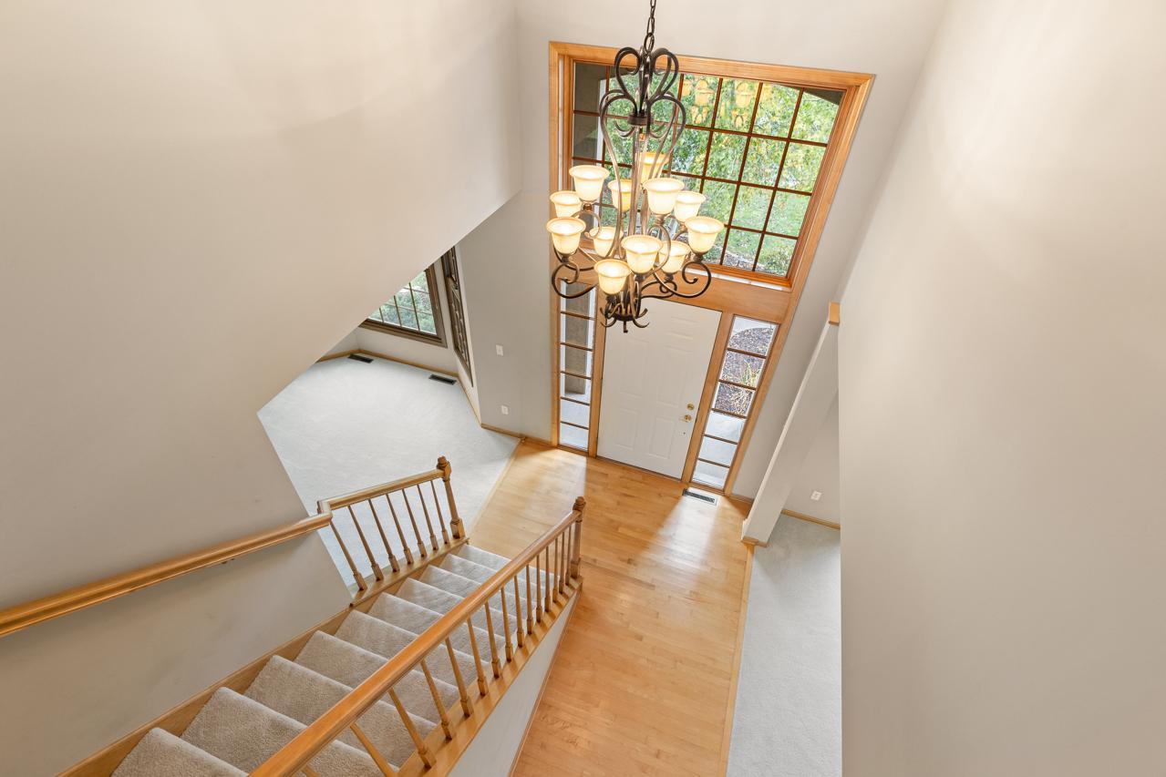 View of Residential at 19054 Magenta Bay, Eden Prairie MN 55347, Eden Prairie (21 of 70) - Mike Wilen | Minnesota Team Real Estate