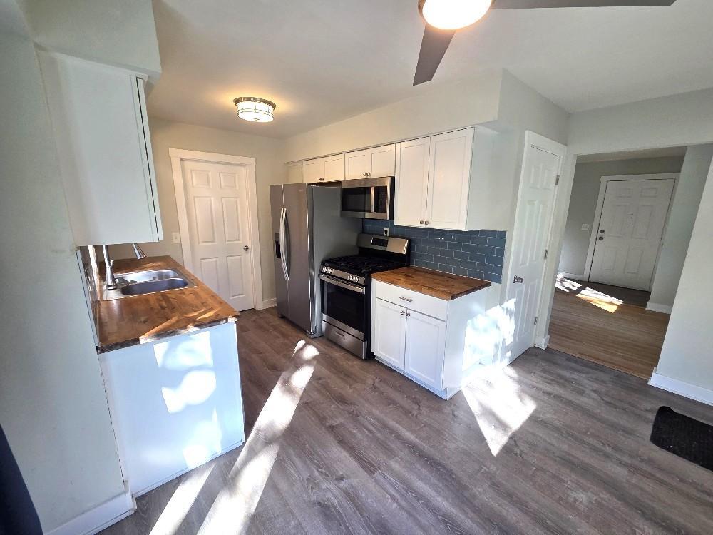View of Residential at 8311 Northern Drive, Crystal MN 55427, Crystal (7 of 18) - Mike Wilen | Minnesota Team Real Estate