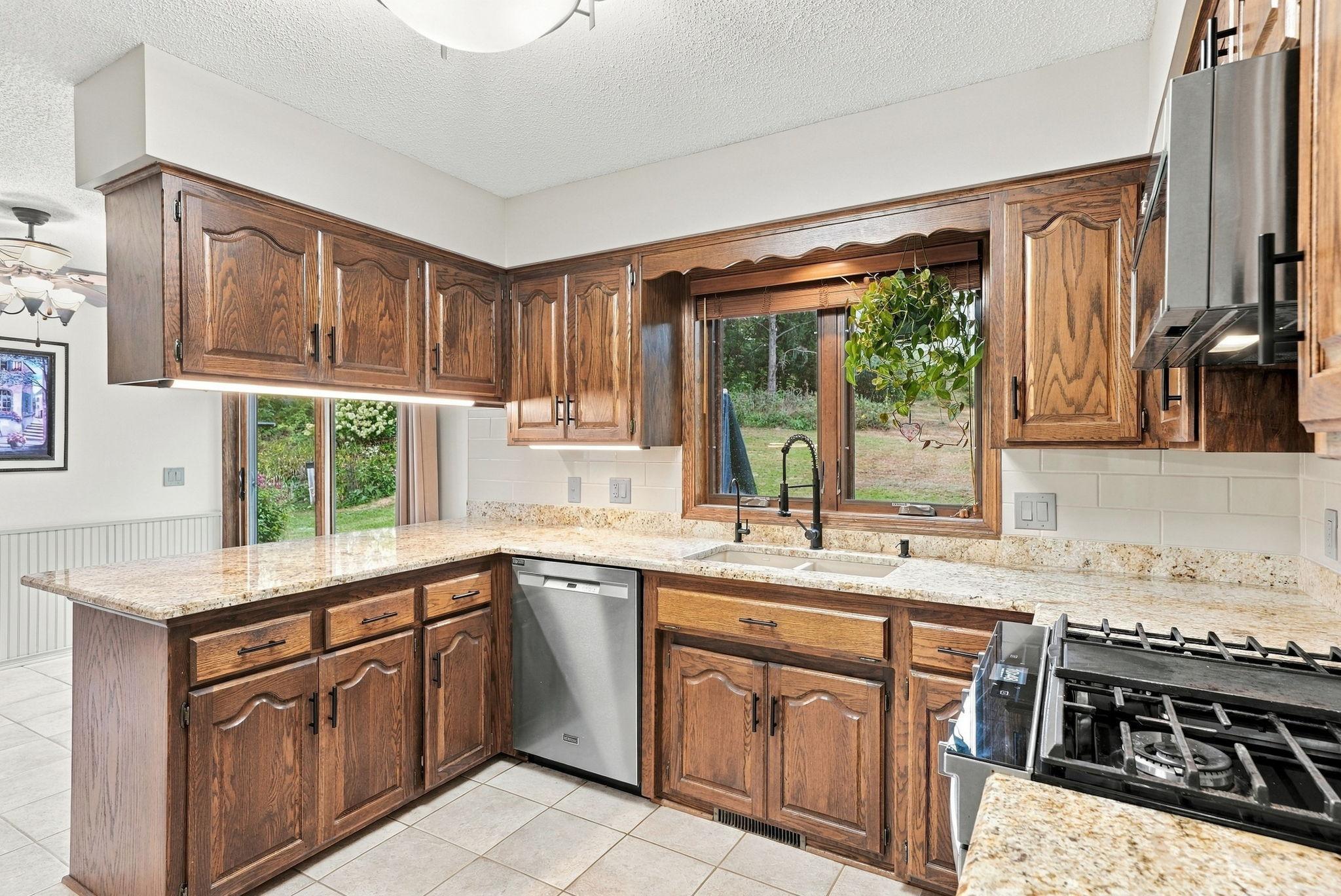View of Residential at 6668 Crackleberry Trail, Woodbury MN 55129, Woodbury (22 of 77) - Mike Wilen | Minnesota Team Real Estate