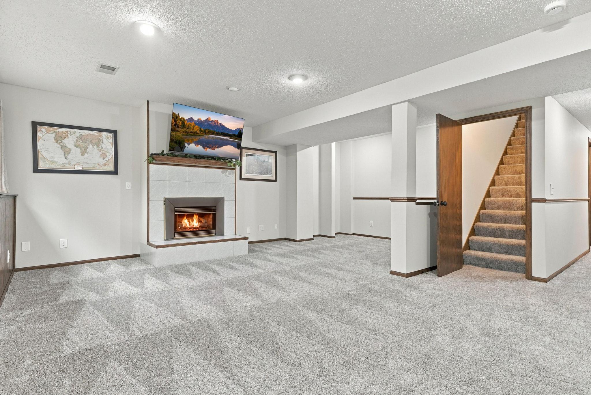 View of Residential at 6668 Crackleberry Trail, Woodbury MN 55129, Woodbury (46 of 77) - Mike Wilen | Minnesota Team Real Estate
