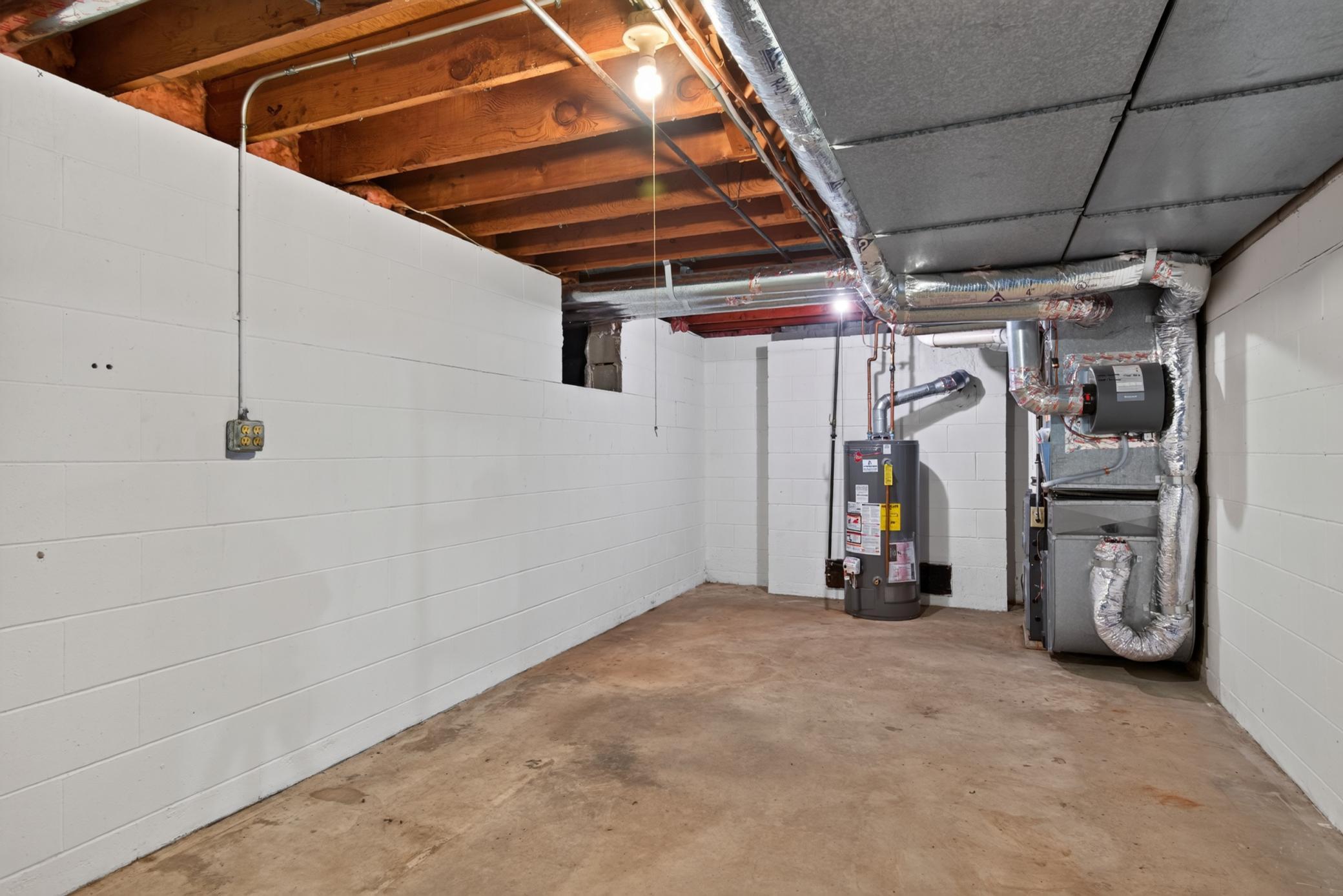 View of Residential at 162 Emerson Avenue, West Saint Paul MN 55118, West Saint Paul (29 of 34) - Mike Wilen | Minnesota Team Real Estate