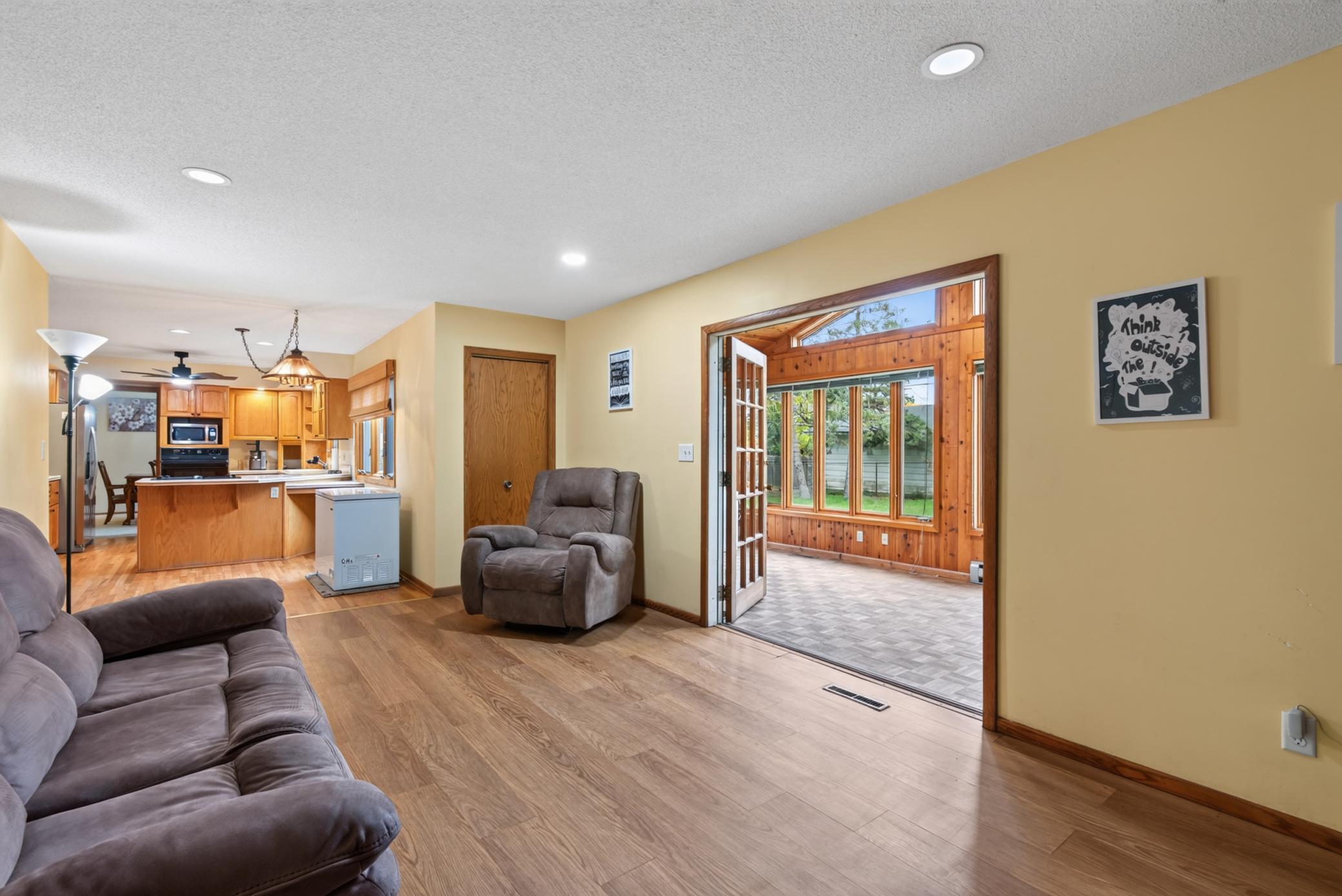 View of Residential at 162 Emerson Avenue, West Saint Paul MN 55118, West Saint Paul (18 of 34) - Mike Wilen | Minnesota Team Real Estate