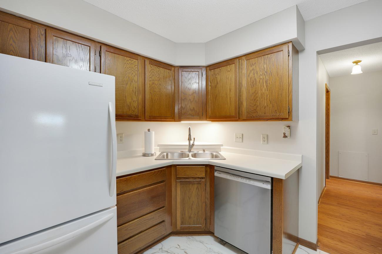 View of Residential at 999 41st Avenue #307, Columbia Heights MN 55421, Columbia Heights (9 of 29) - Mike Wilen | Minnesota Team Real Estate