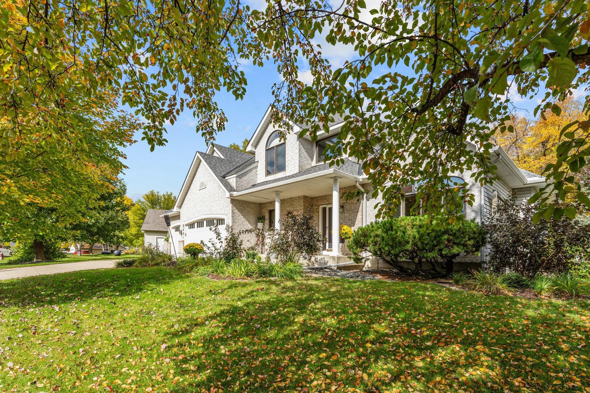 View of Residential at 8441 Lake Drive, Chanhassen MN 55317, Chanhassen (108 of 124) - Mike Wilen | Minnesota Team Real Estate