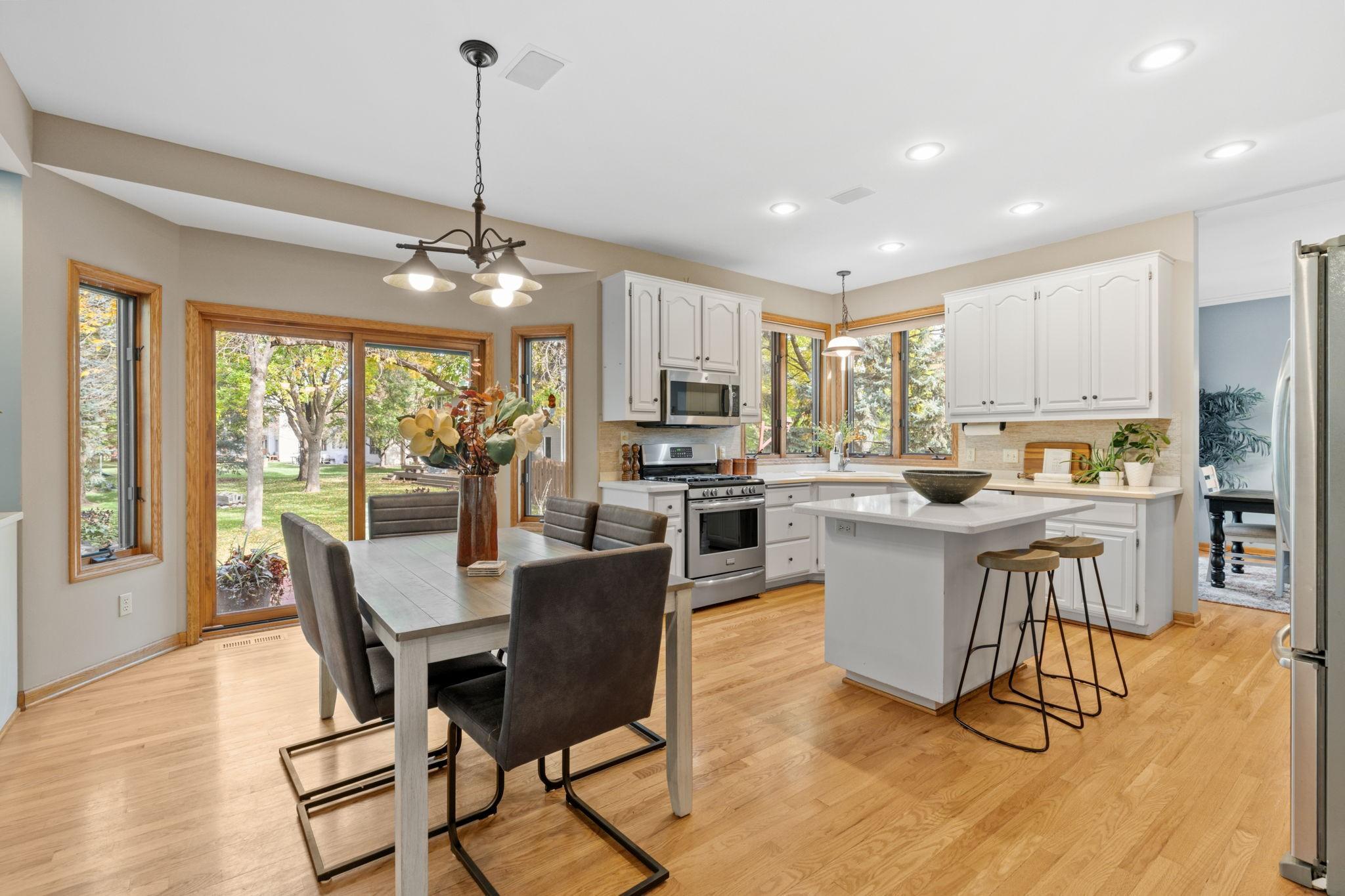 View of Residential at 8441 Lake Drive, Chanhassen MN 55317, Chanhassen (21 of 124) - Mike Wilen | Minnesota Team Real Estate
