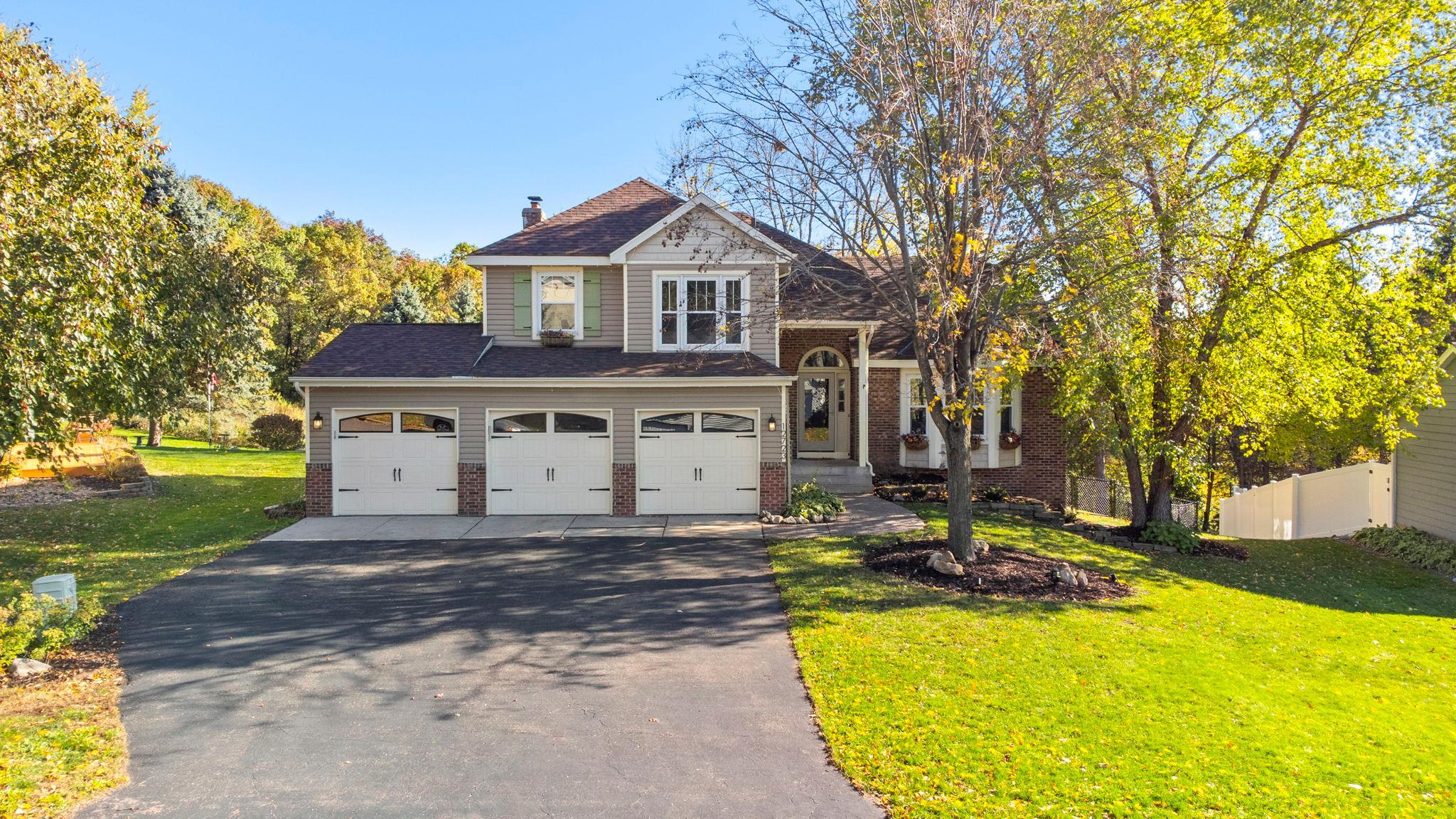View of Residential at 12723 Durham Way, Apple Valley MN 55124, Apple Valley (3 of 62) - Mike Wilen | Minnesota Team Real Estate