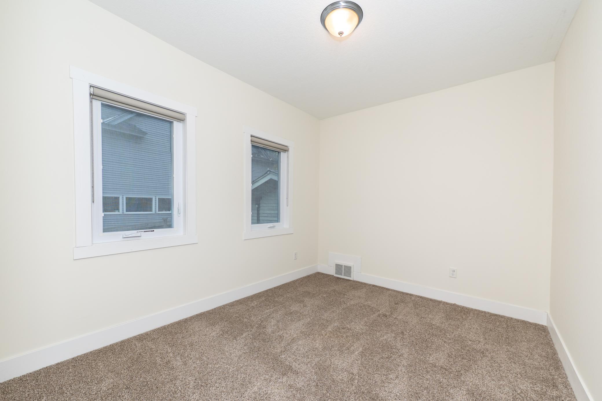 View of Residential at 406 Russell Avenue, Minneapolis MN 55405, Minneapolis (12 of 31) - Mike Wilen | Minnesota Team Real Estate