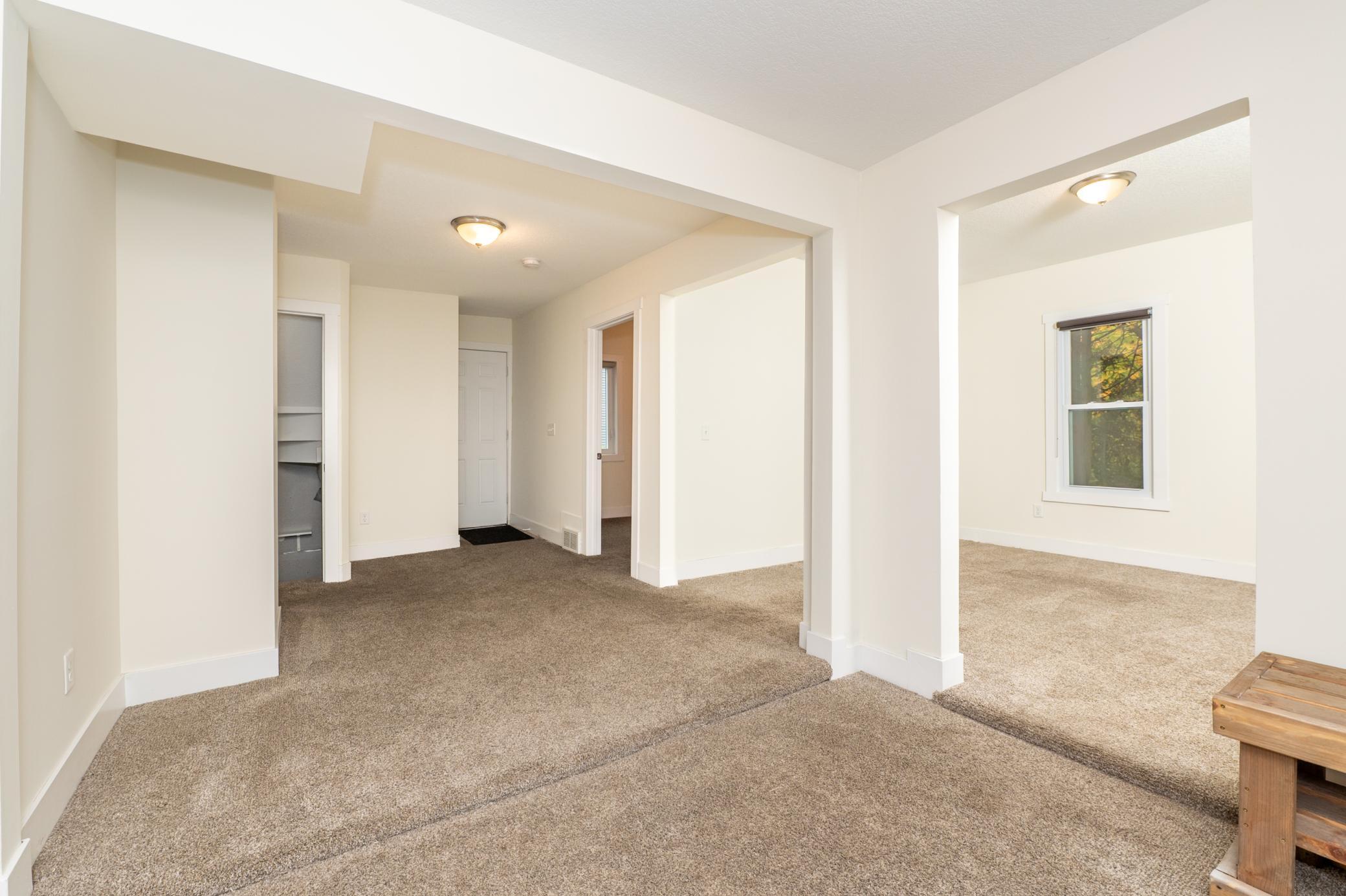 View of Residential at 406 Russell Avenue, Minneapolis MN 55405, Minneapolis (5 of 31) - Mike Wilen | Minnesota Team Real Estate