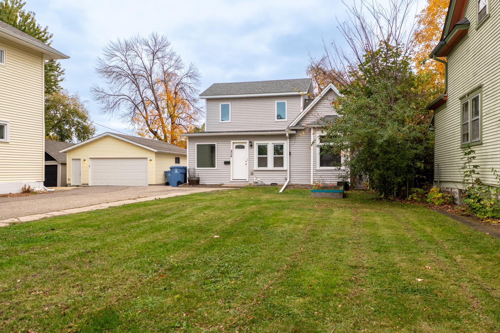 View of Single Family at 406 Russell Avenue, Minneapolis - Mike Wilen | Minnesota Team Real Estate