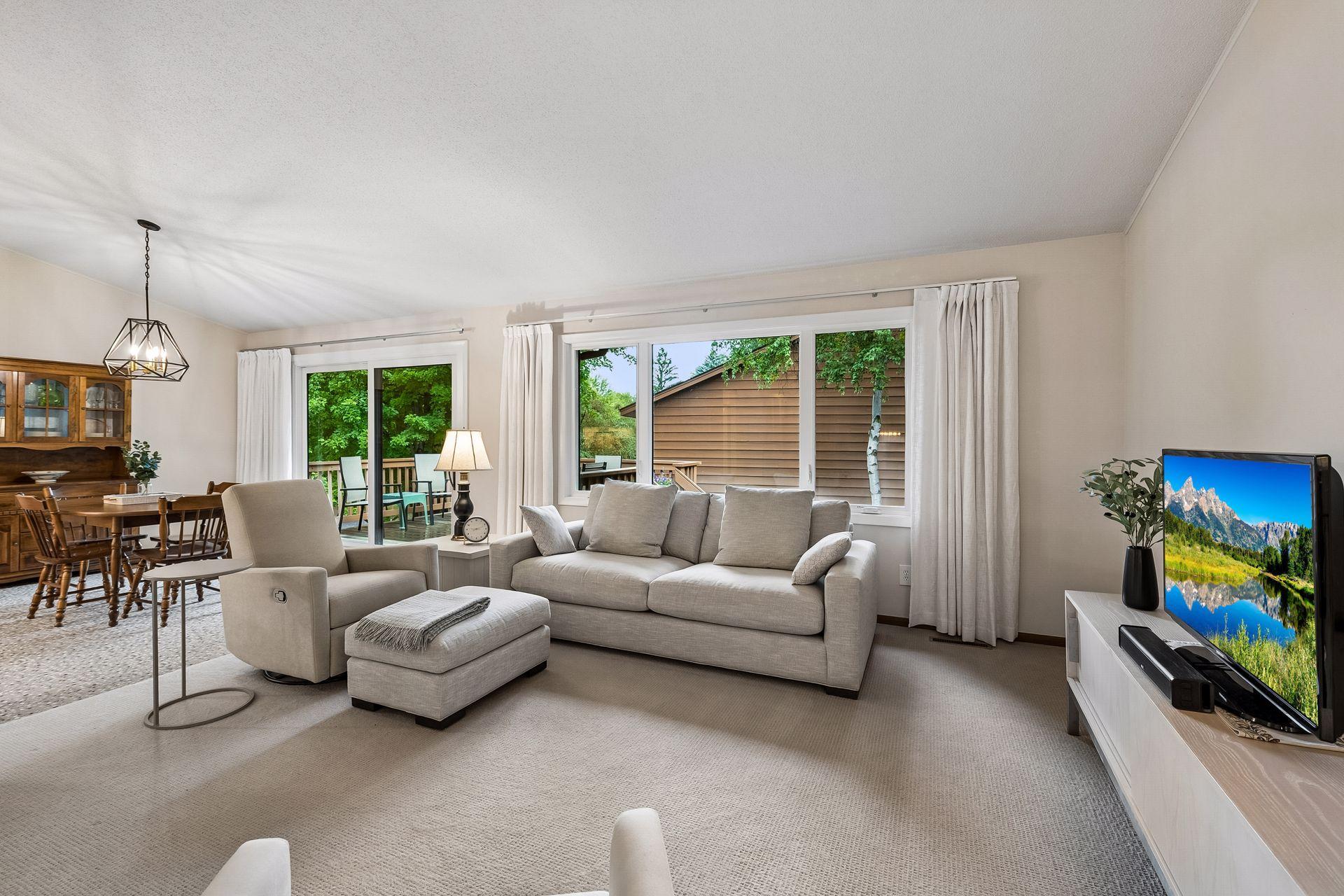 View of Residential at 6941 Edenvale Boulevard, Eden Prairie MN 55346, Eden Prairie (3 of 33) - Mike Wilen | Minnesota Team Real Estate