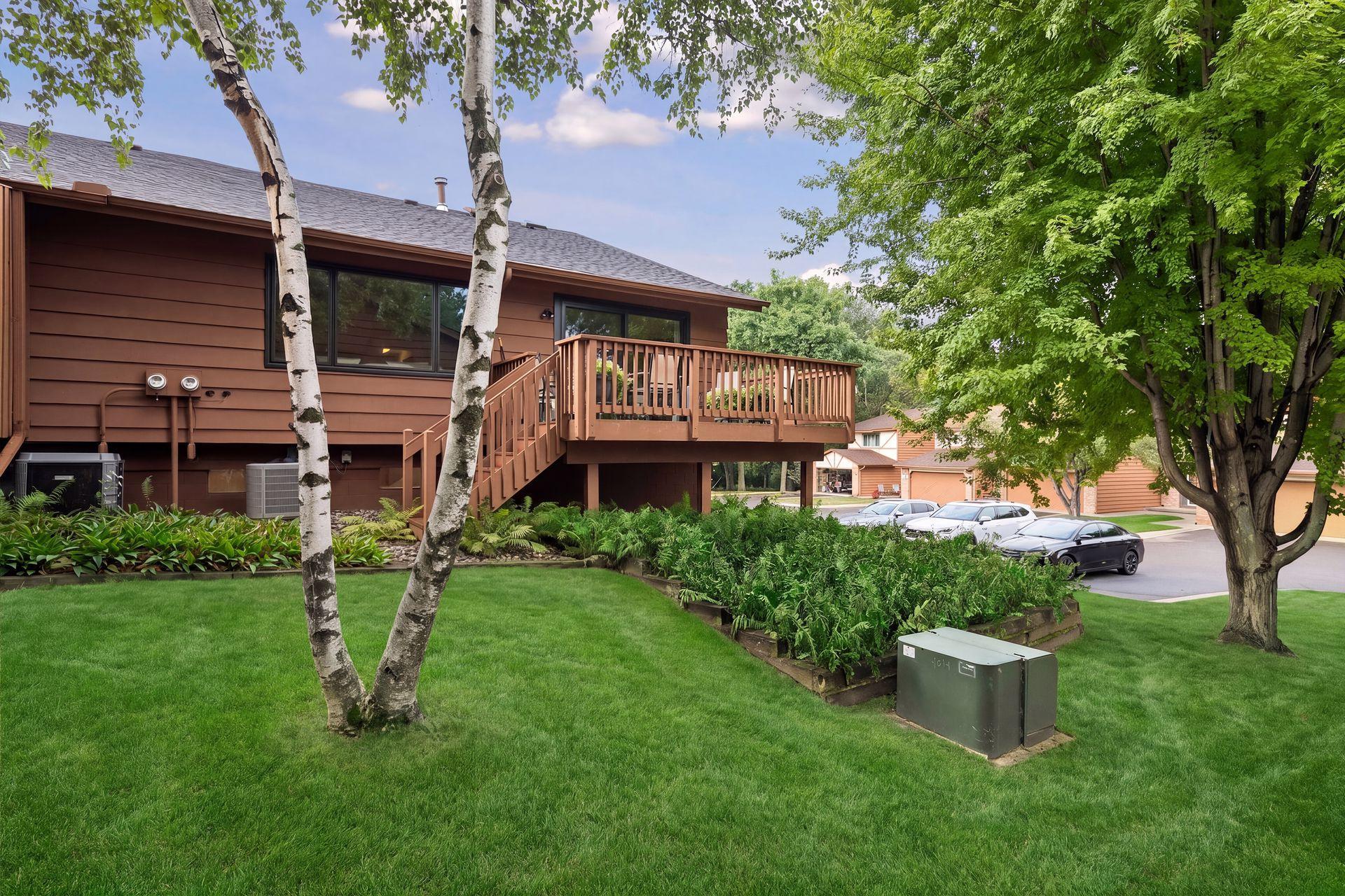 View of Residential at 6941 Edenvale Boulevard, Eden Prairie MN 55346, Eden Prairie (28 of 33) - Mike Wilen | Minnesota Team Real Estate