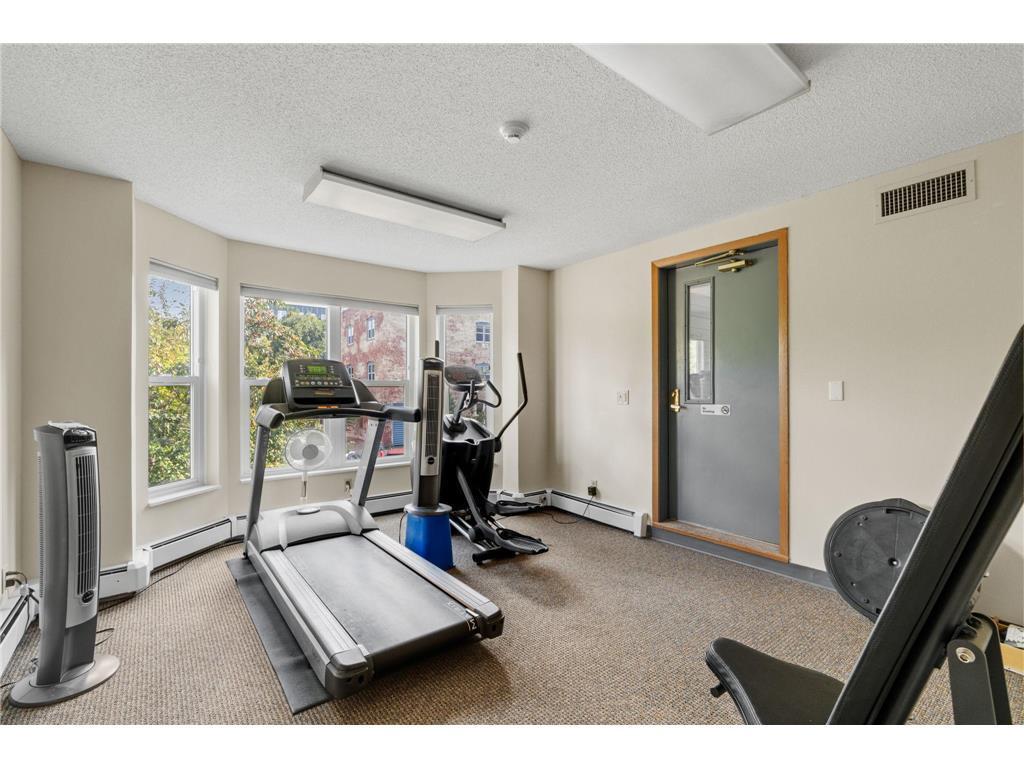 View of Residential at 720 3rd Avenue #211, Minneapolis MN 55413, Minneapolis (12 of 19) - Mike Wilen | Minnesota Team Real Estate