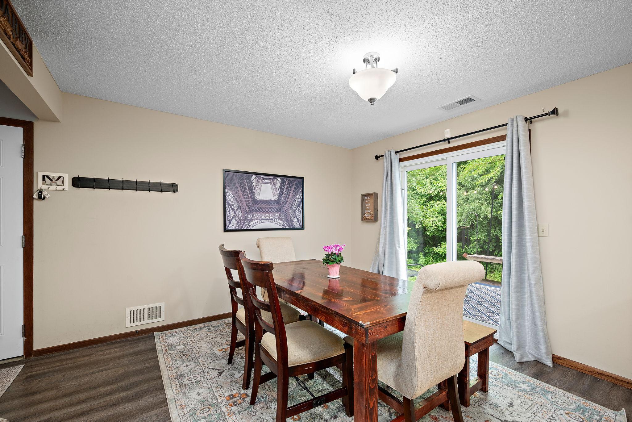 View of Residential at 1521 Clemson Drive #B, Eagan MN 55122, Eagan (8 of 22) - Mike Wilen | Minnesota Team Real Estate