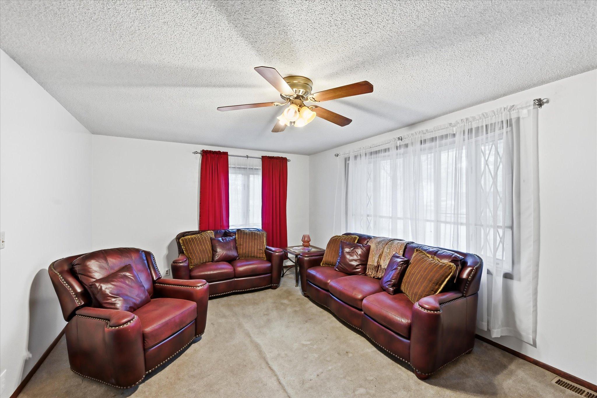 View of Residential at 7532 Idaho Avenue, Brooklyn Park MN 55428, Brooklyn Park (8 of 44) - Mike Wilen | Minnesota Team Real Estate