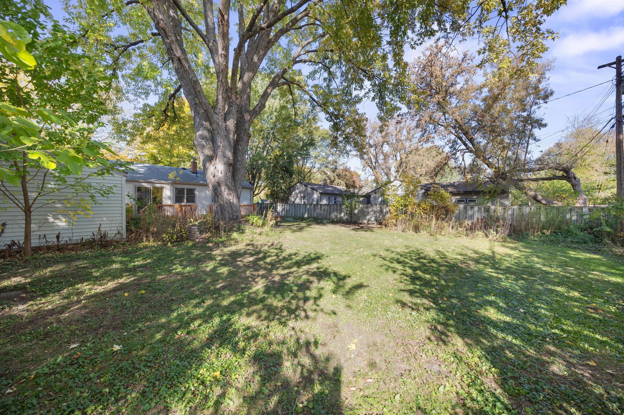 View of Residential at 2938 Albert Street, Roseville MN 55113, Roseville (29 of 31) - Mike Wilen | Minnesota Team Real Estate