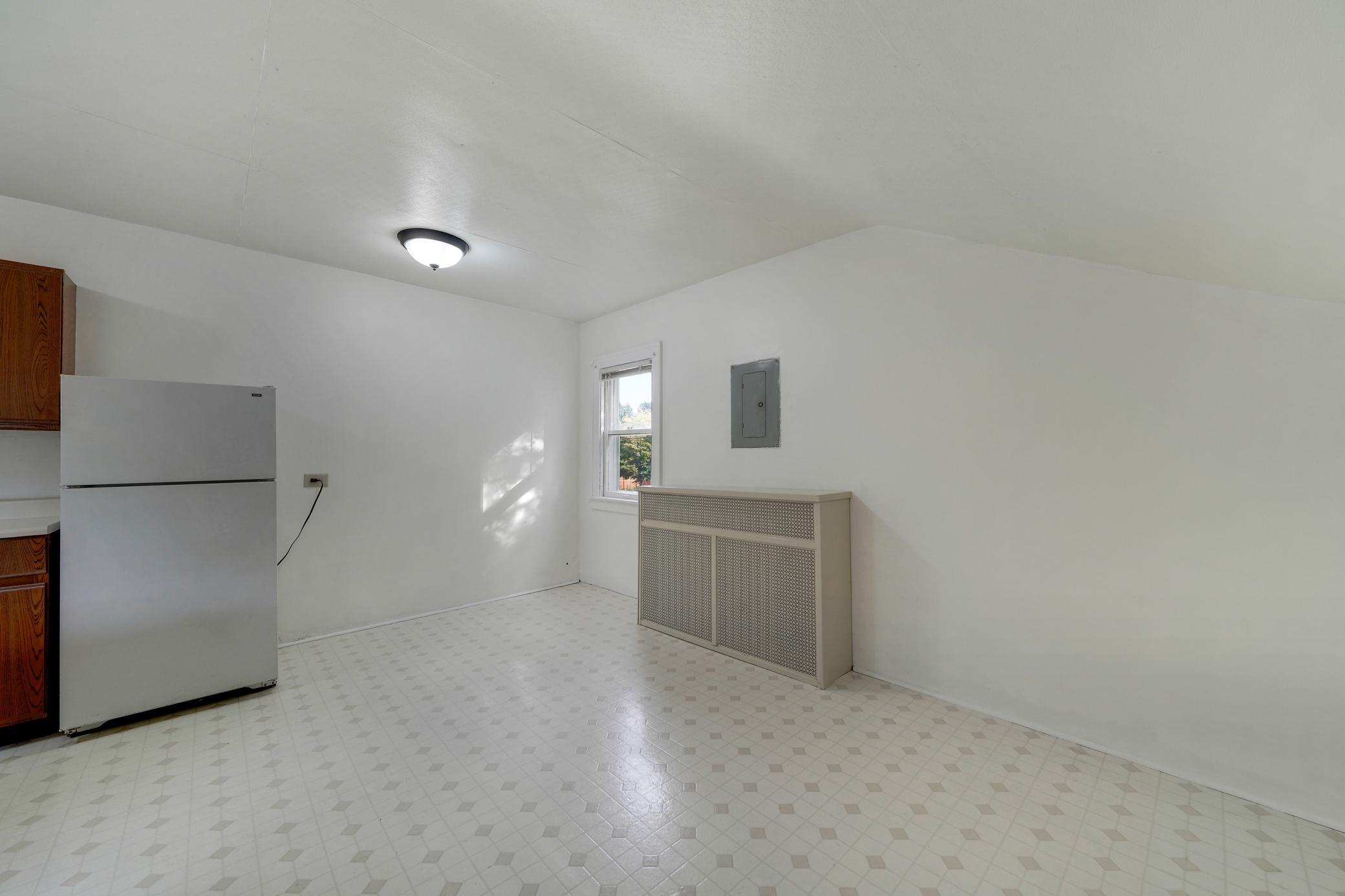 View of Residential Income at 3650 Russell Avenue, Minneapolis MN 55412, Minneapolis (36 of 58) - Mike Wilen | Minnesota Team Real Estate