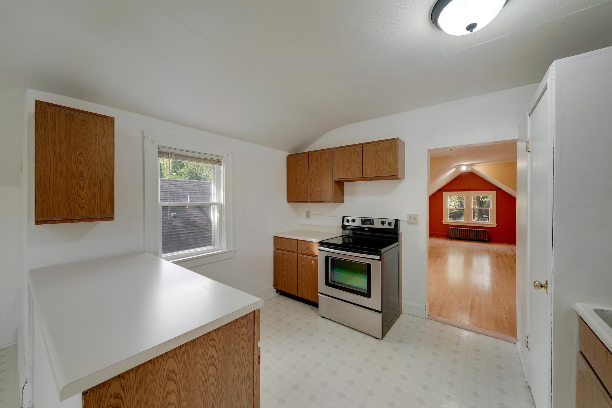 View of Residential Income at 3650 Russell Avenue, Minneapolis MN 55412, Minneapolis (33 of 58) - Mike Wilen | Minnesota Team Real Estate