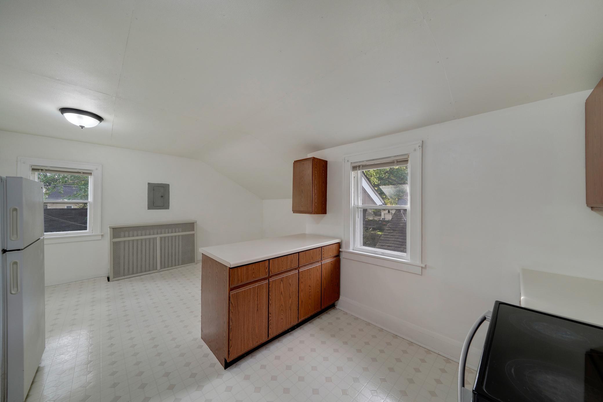 View of Residential Income at 3650 Russell Avenue, Minneapolis MN 55412, Minneapolis (29 of 58) - Mike Wilen | Minnesota Team Real Estate